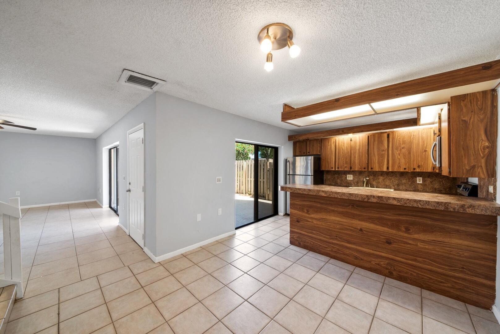 2897 SW 22nd Circle 44b