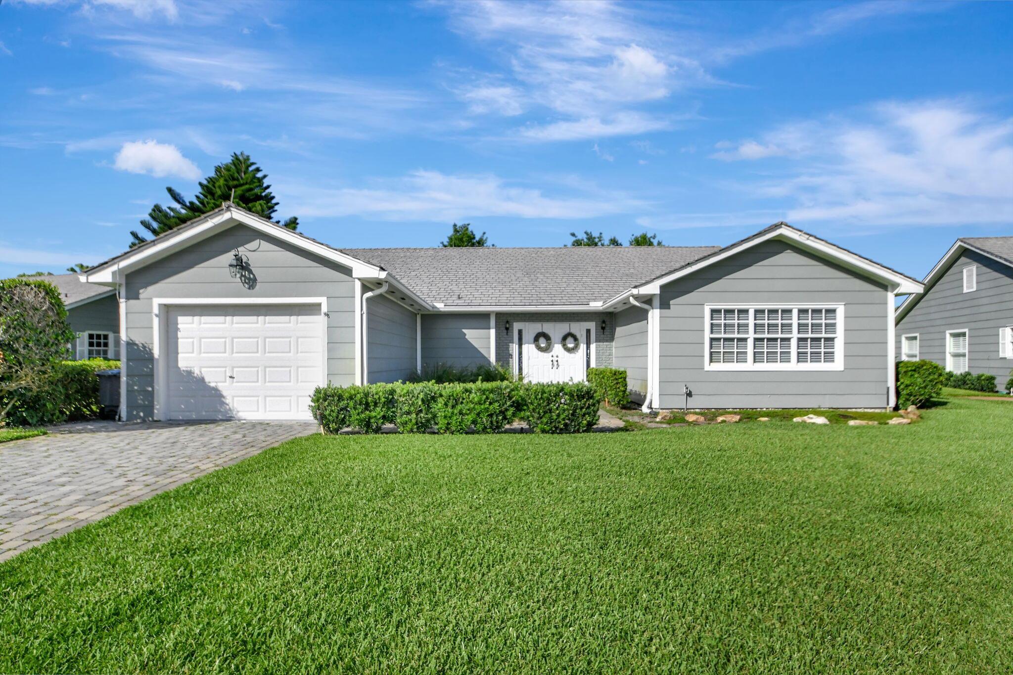 15 Holly Drive