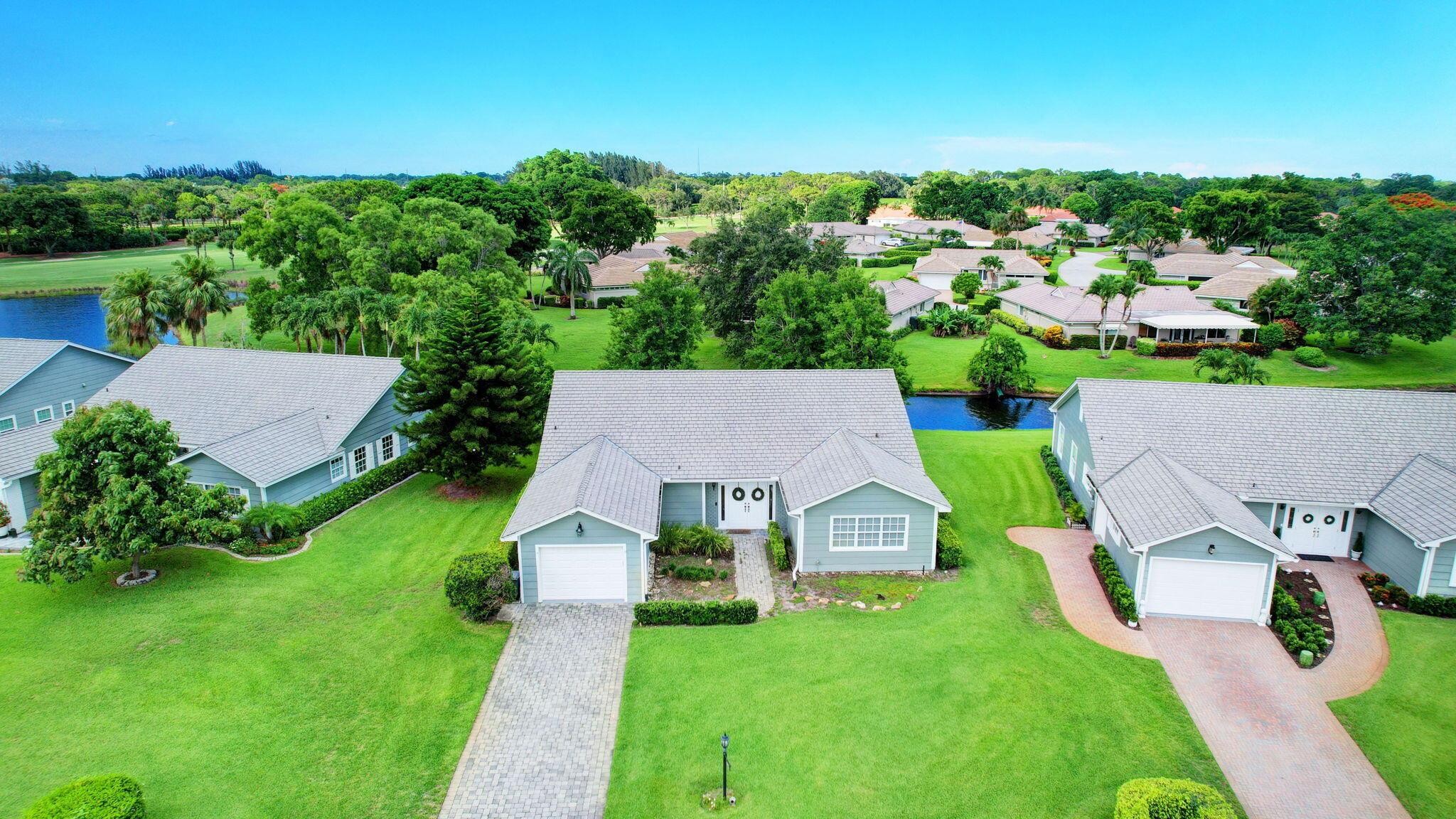 15 Holly Drive