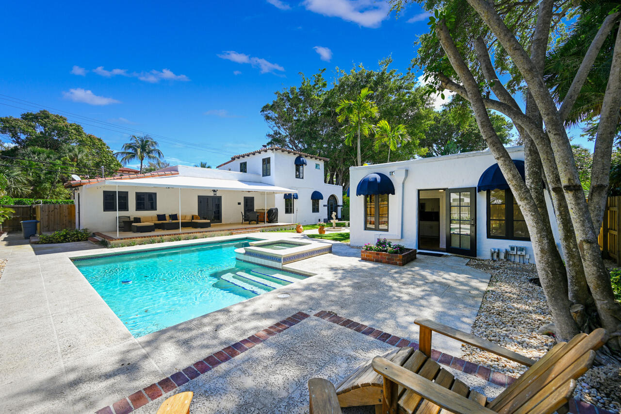 801 Hibiscus Street
