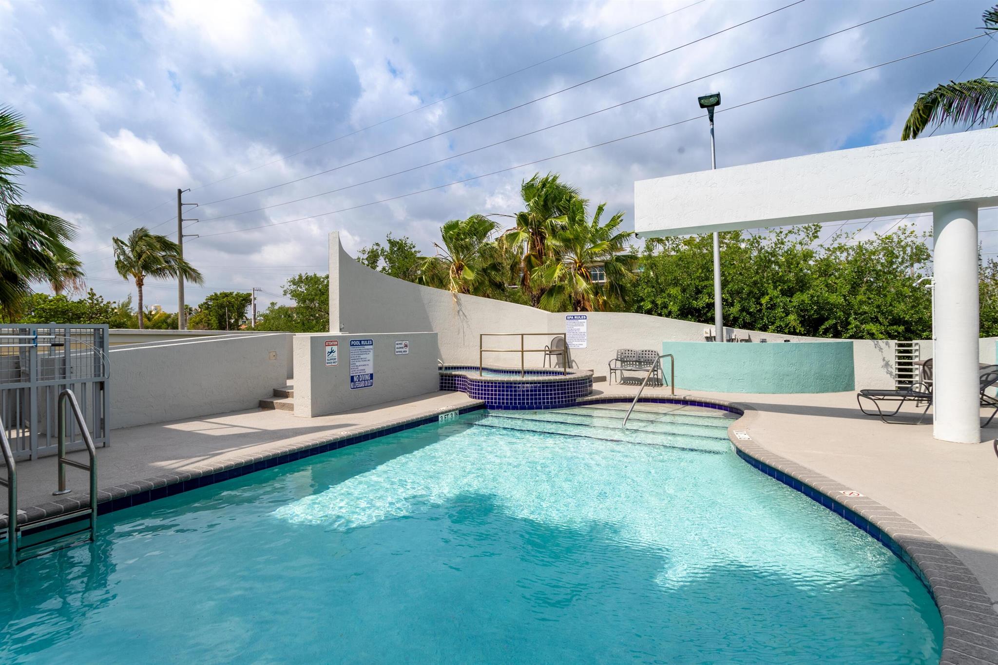 180 NE 4th Avenue 309