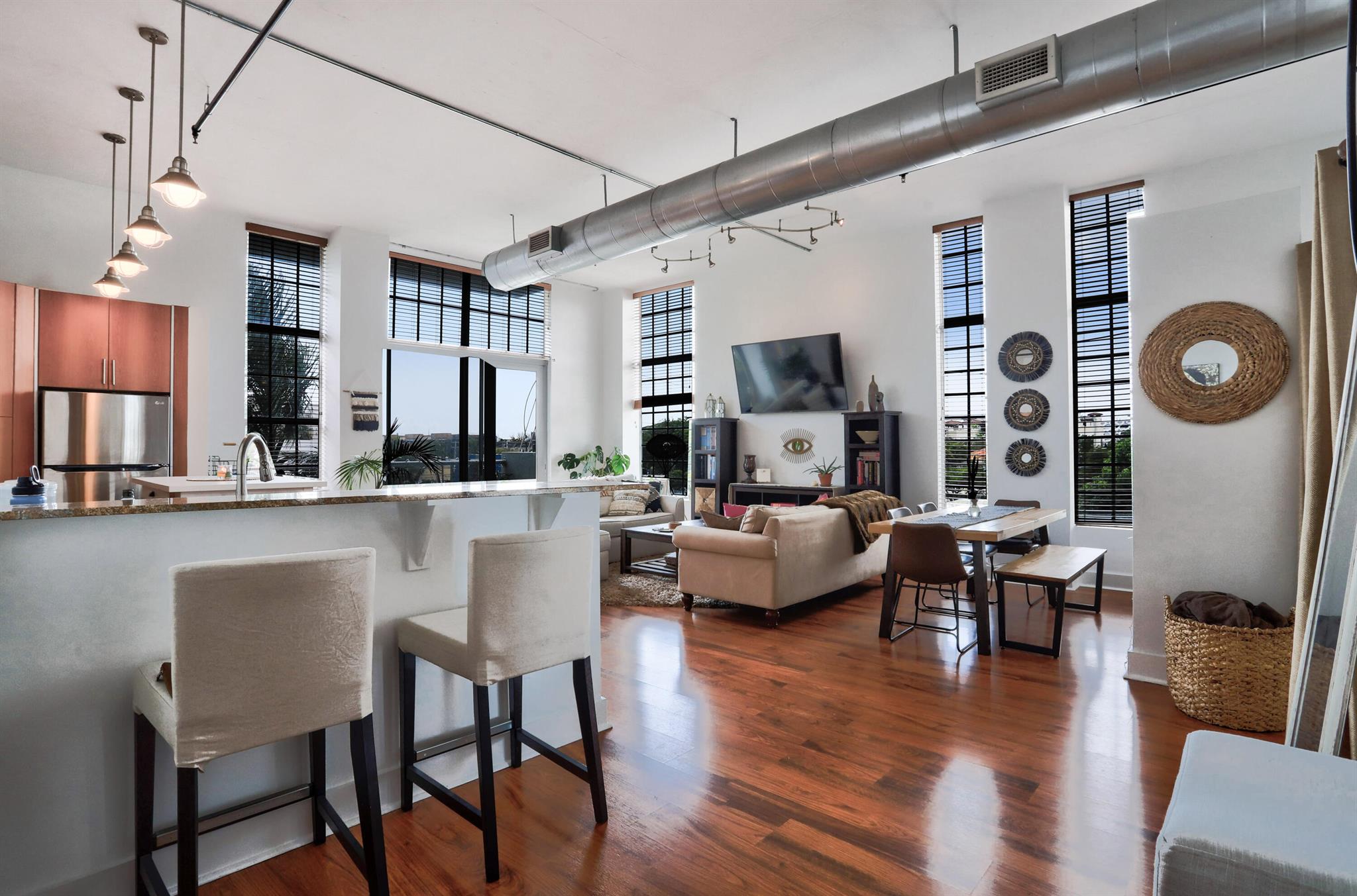 180 NE 4th Avenue 309