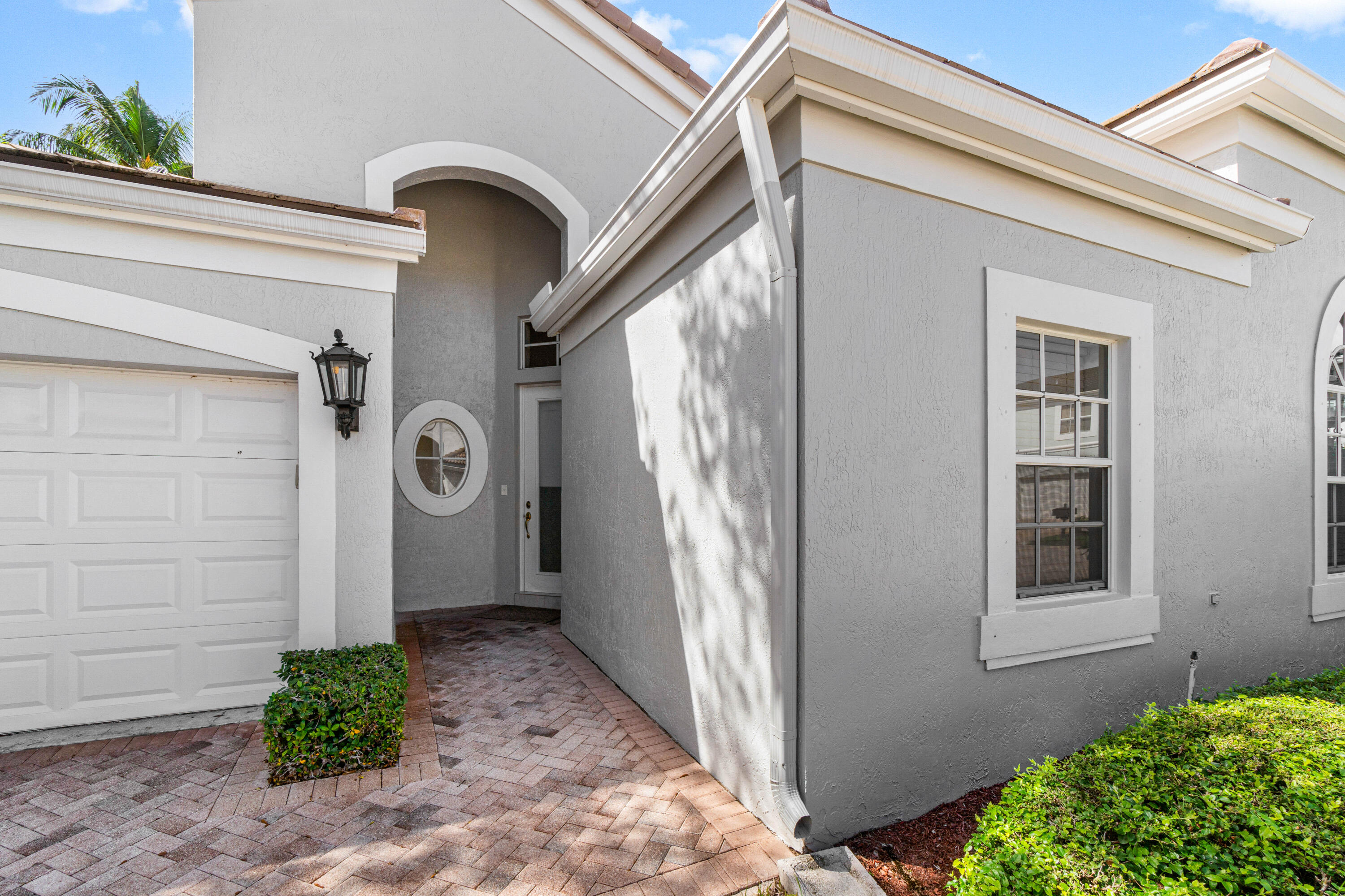 4252 NW 66th Lane