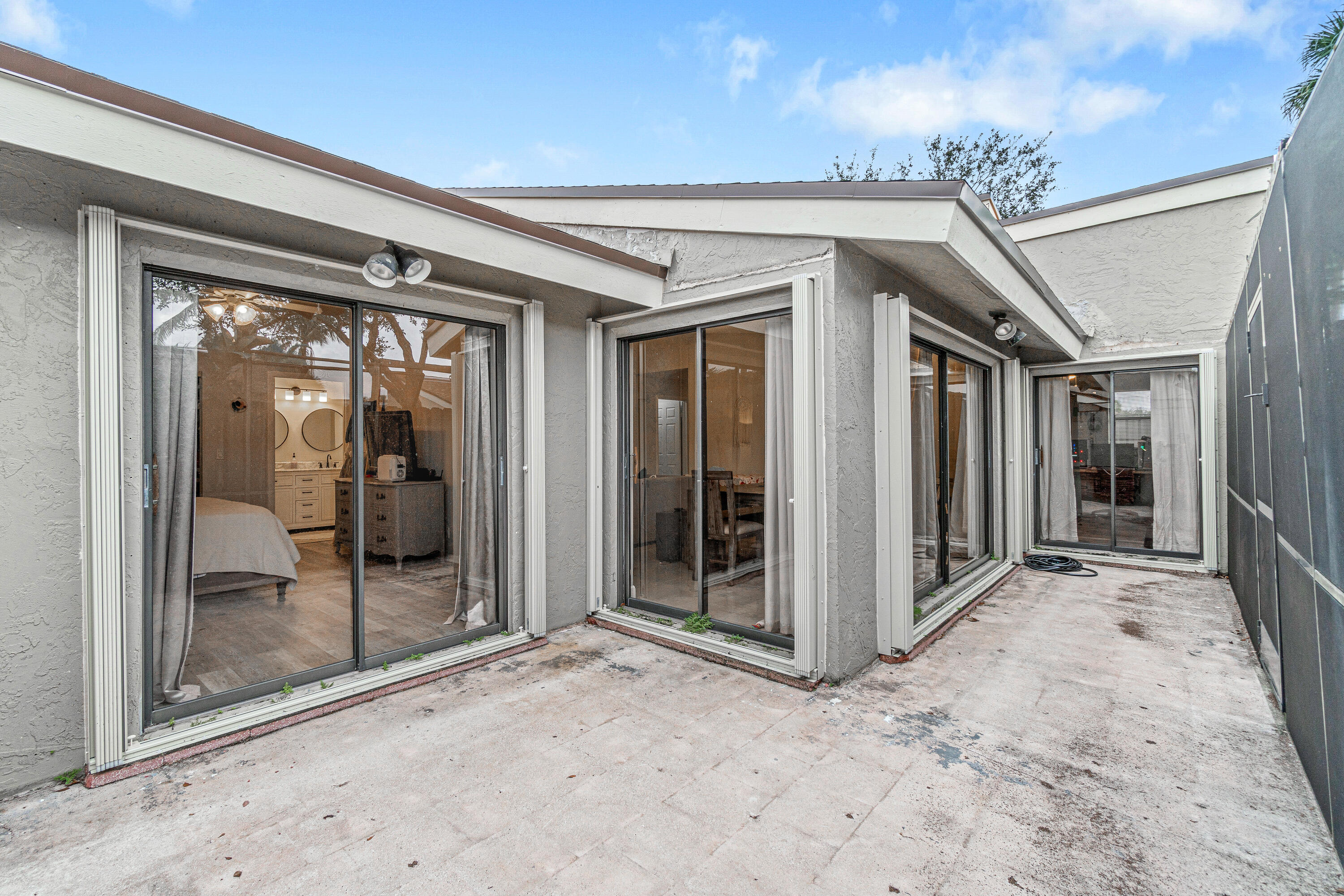 241 Meadows Drive 241