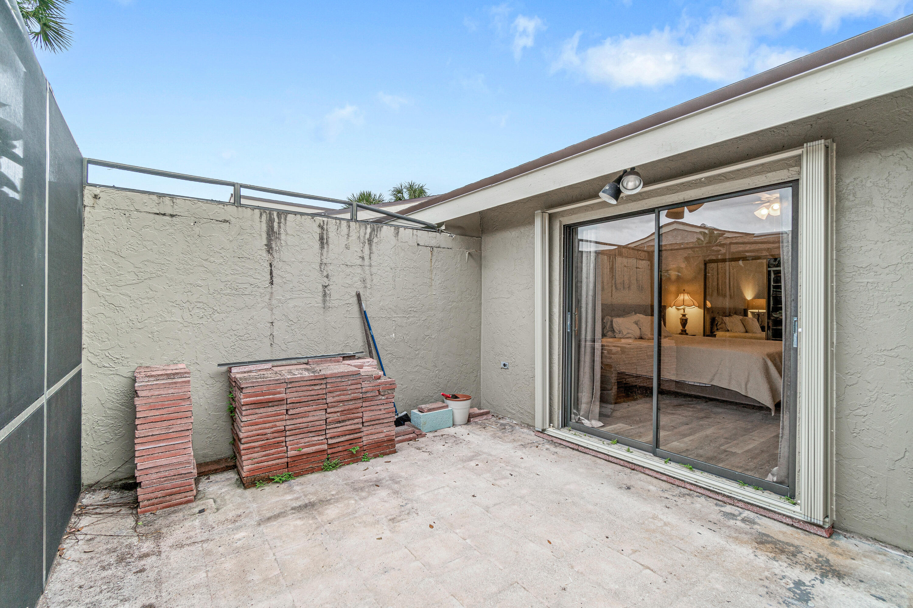 241 Meadows Drive 241