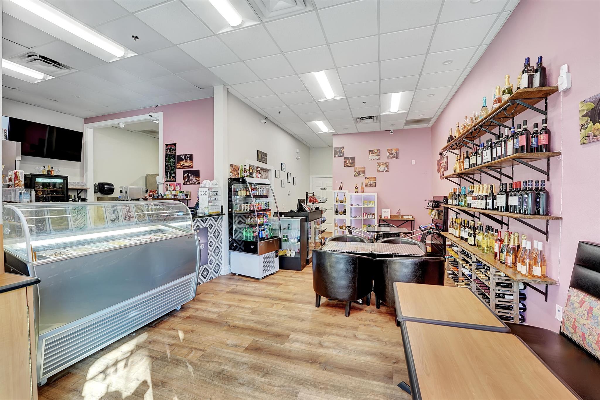 804 E Windward Way 606