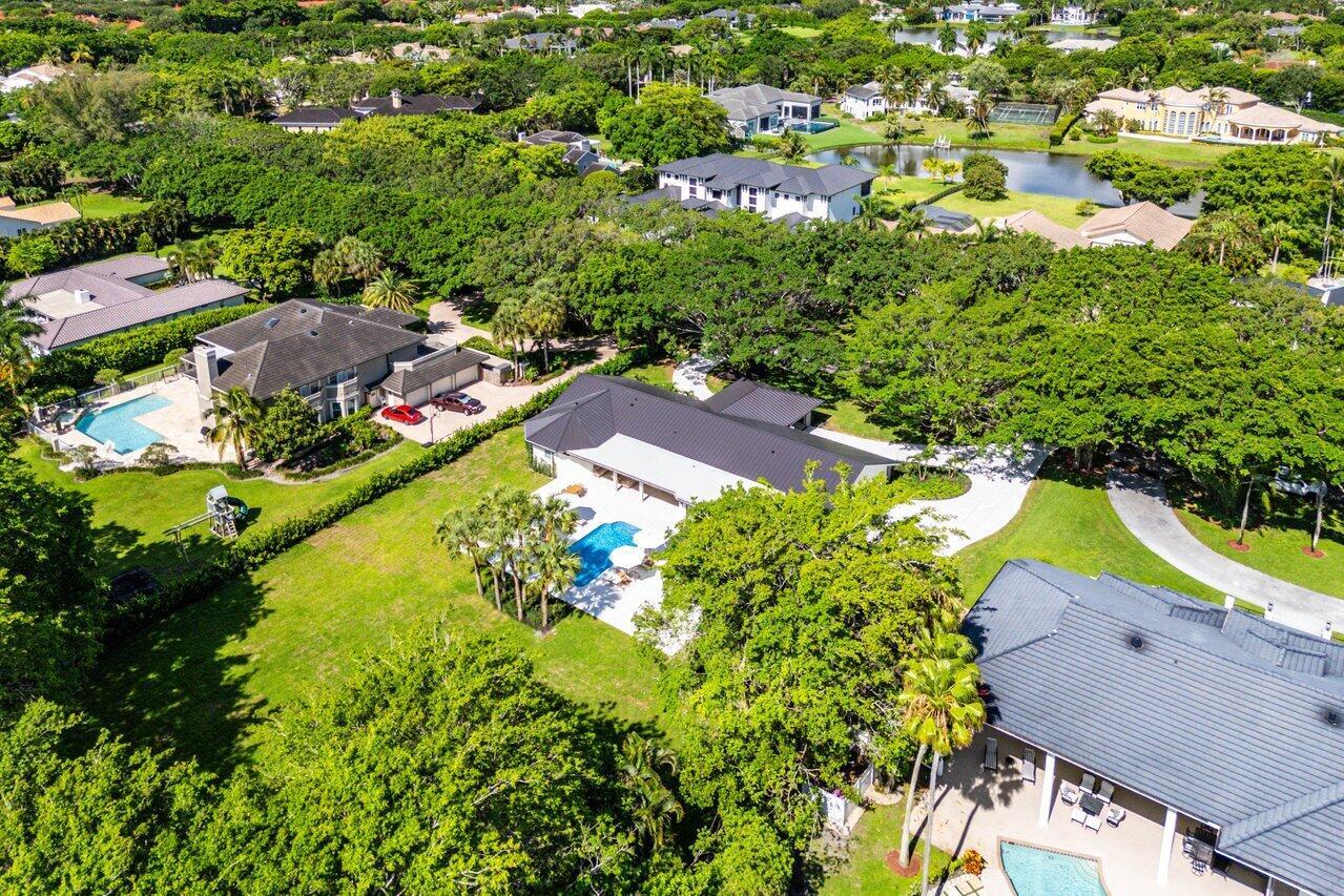 8090 Twin Lake Drive