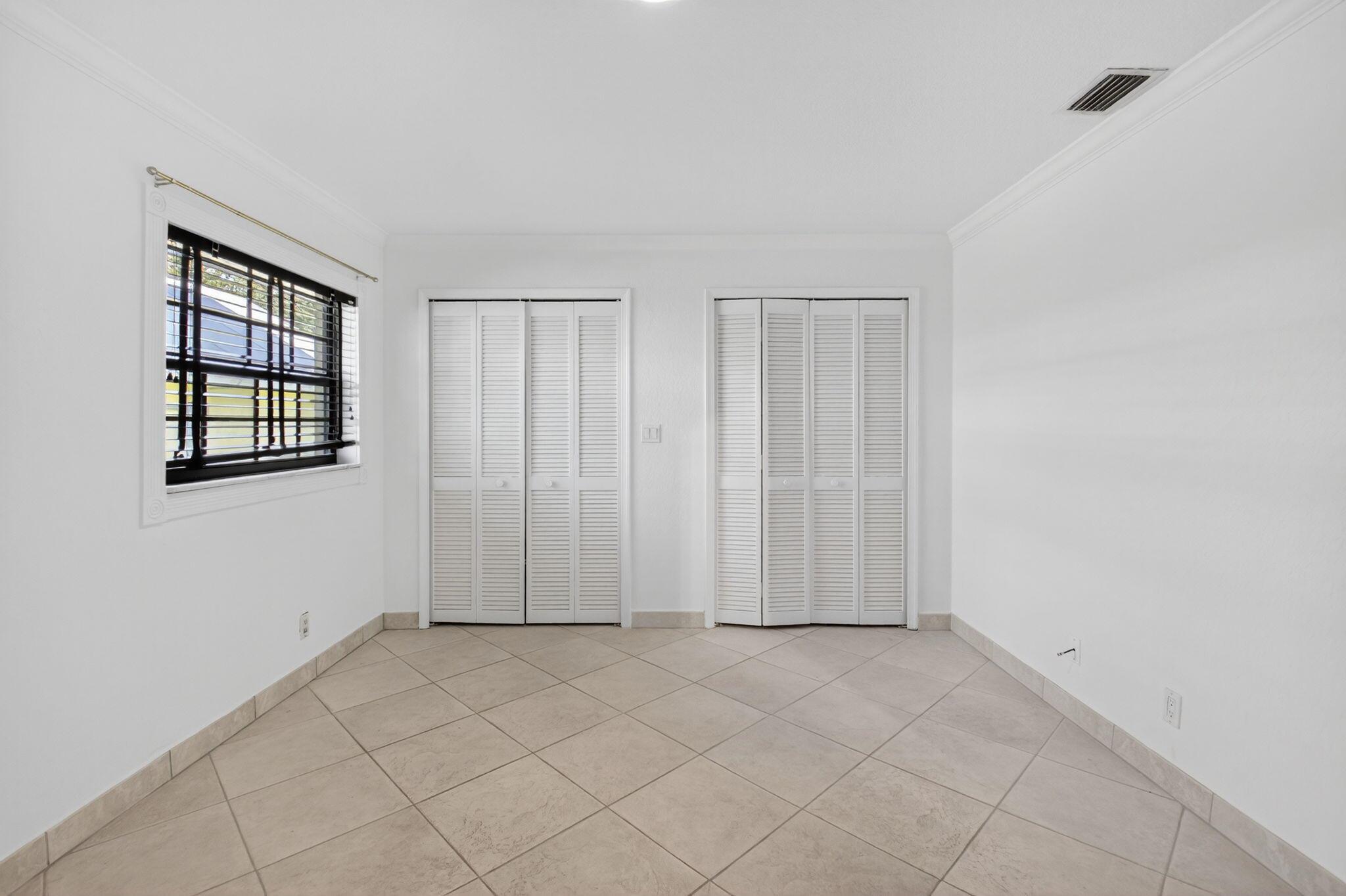 20992 Solano Way