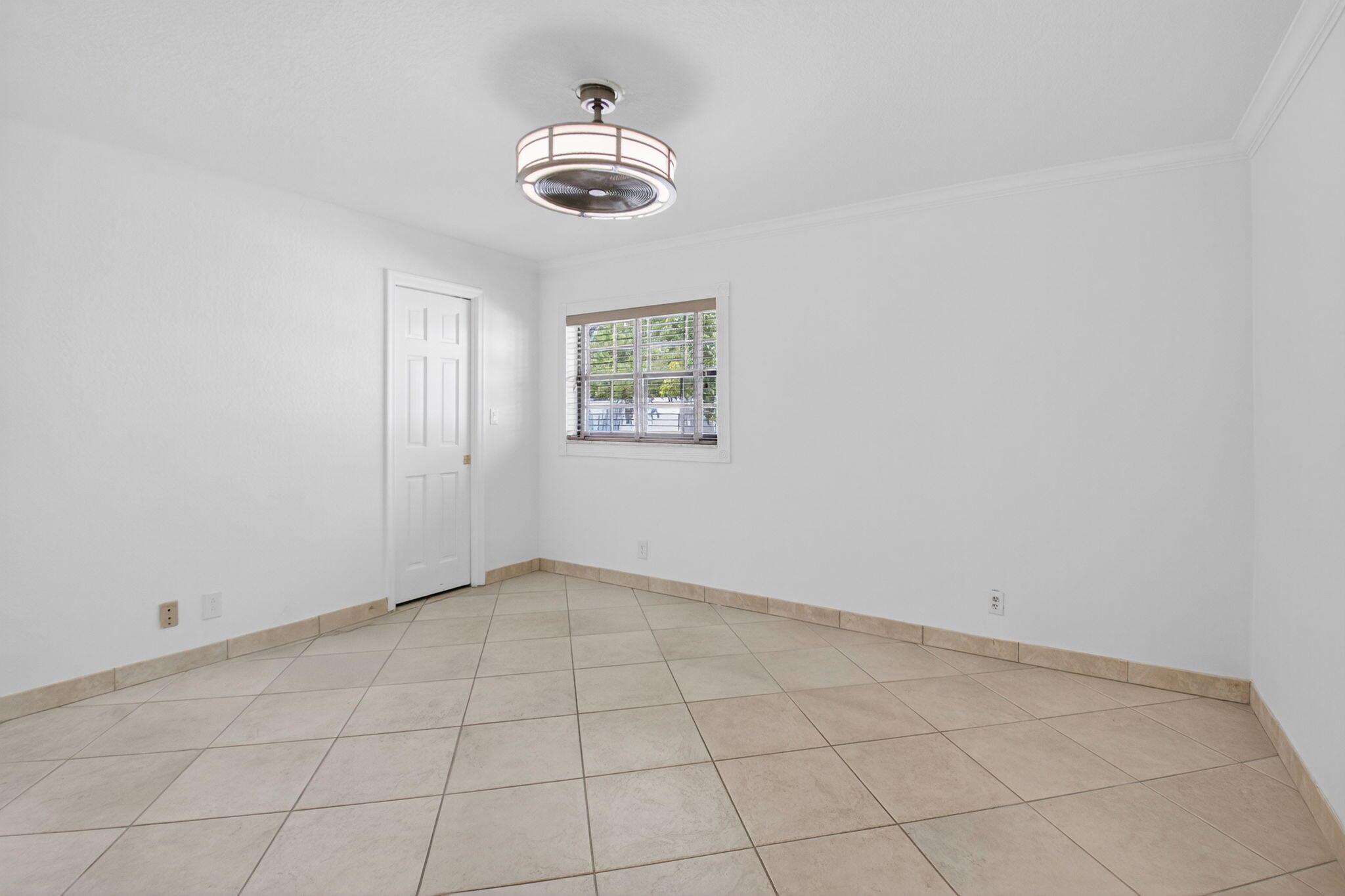 20992 Solano Way