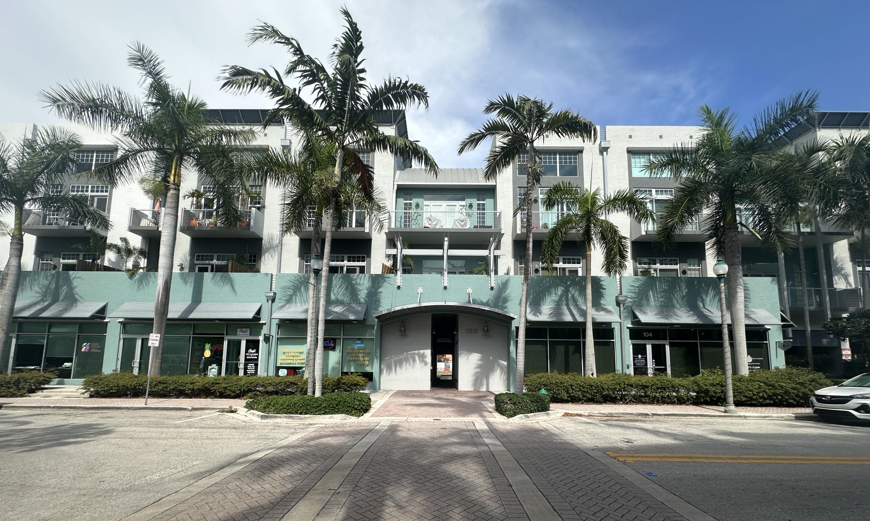 185 NE 4th Avenue E 209
