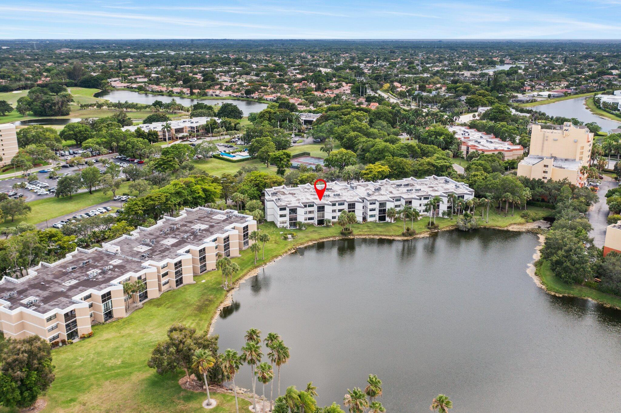 16401 Golf Club Road 211