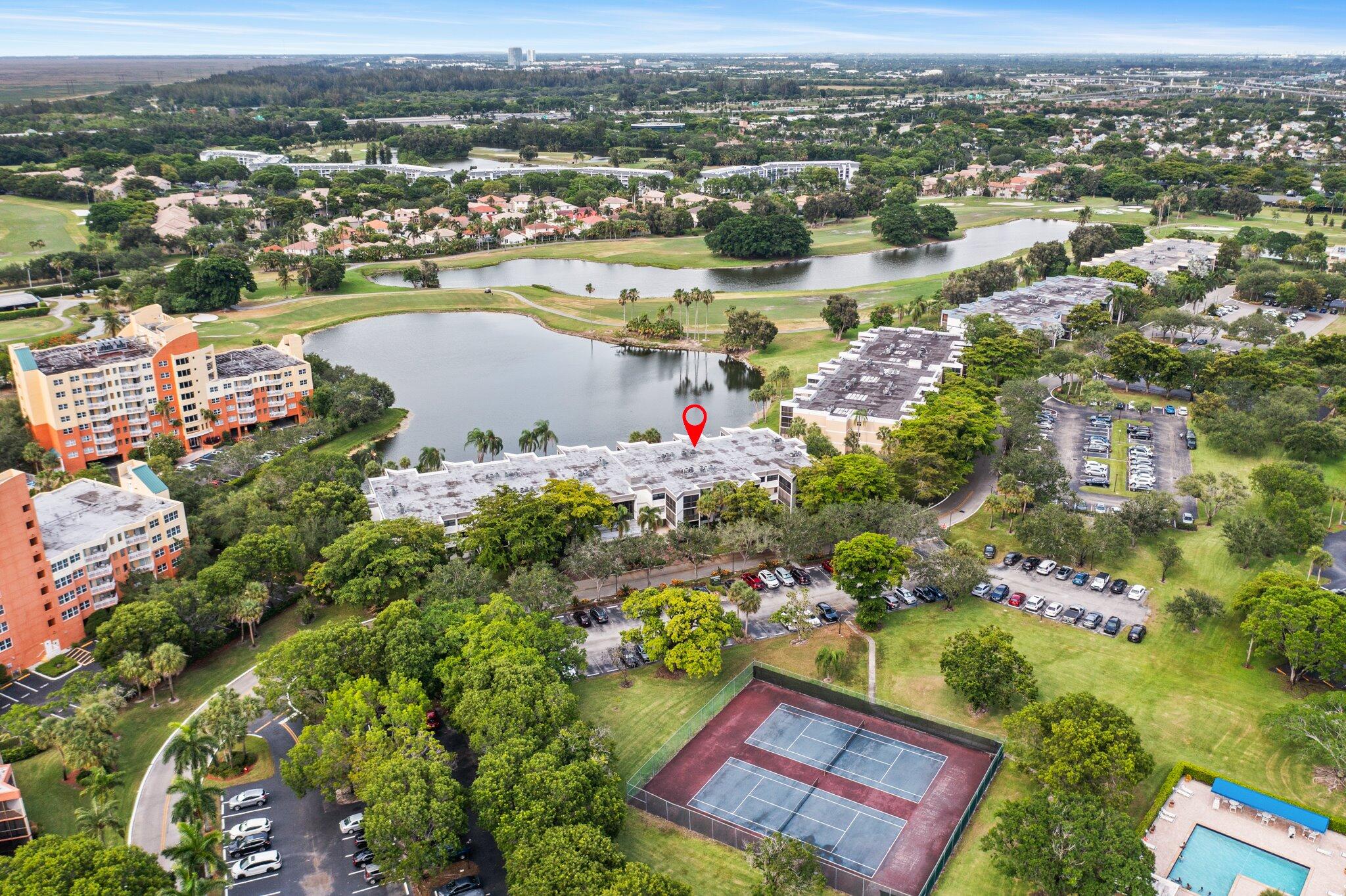 16401 Golf Club Road 211