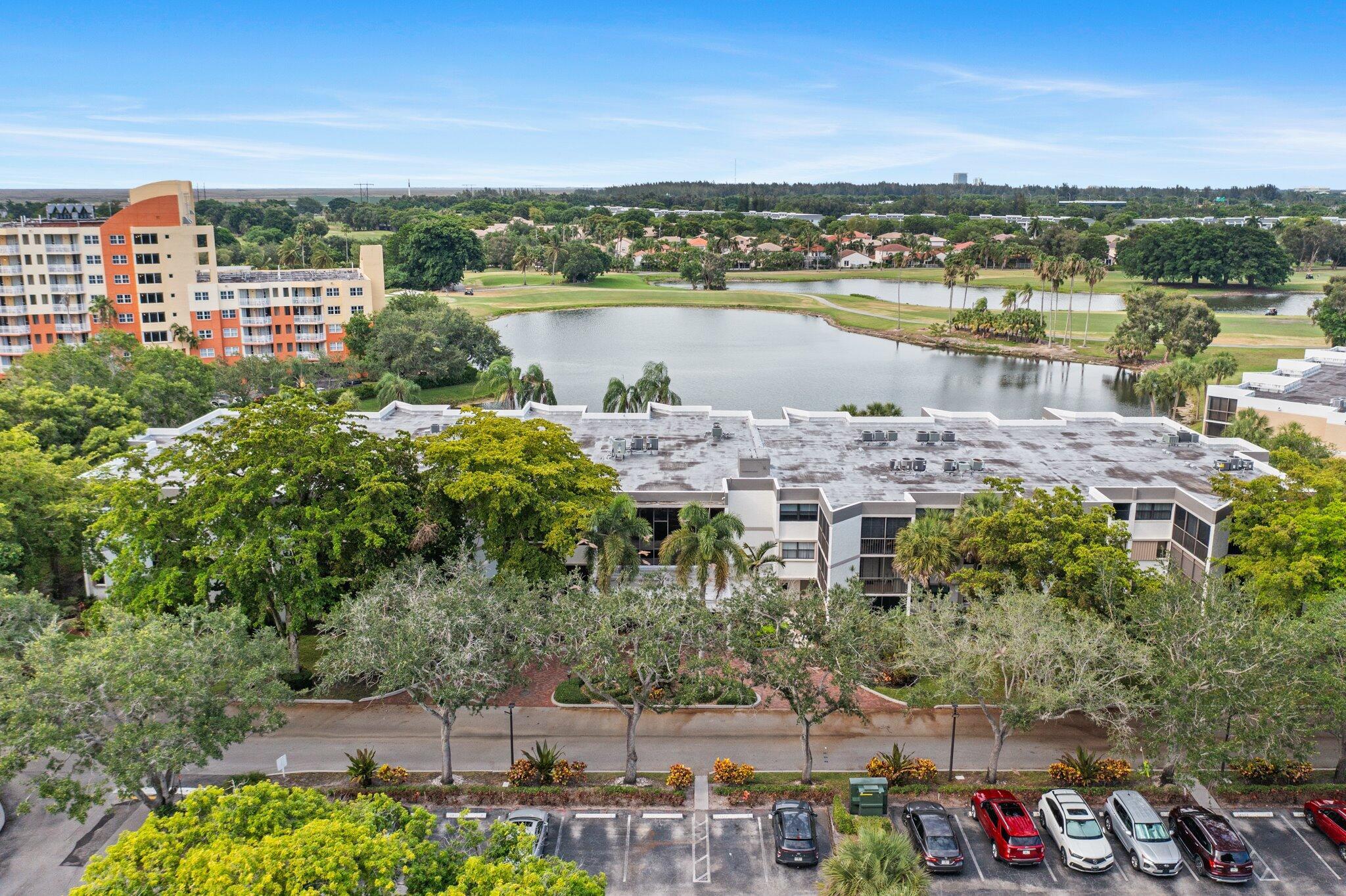 16401 Golf Club Road 211