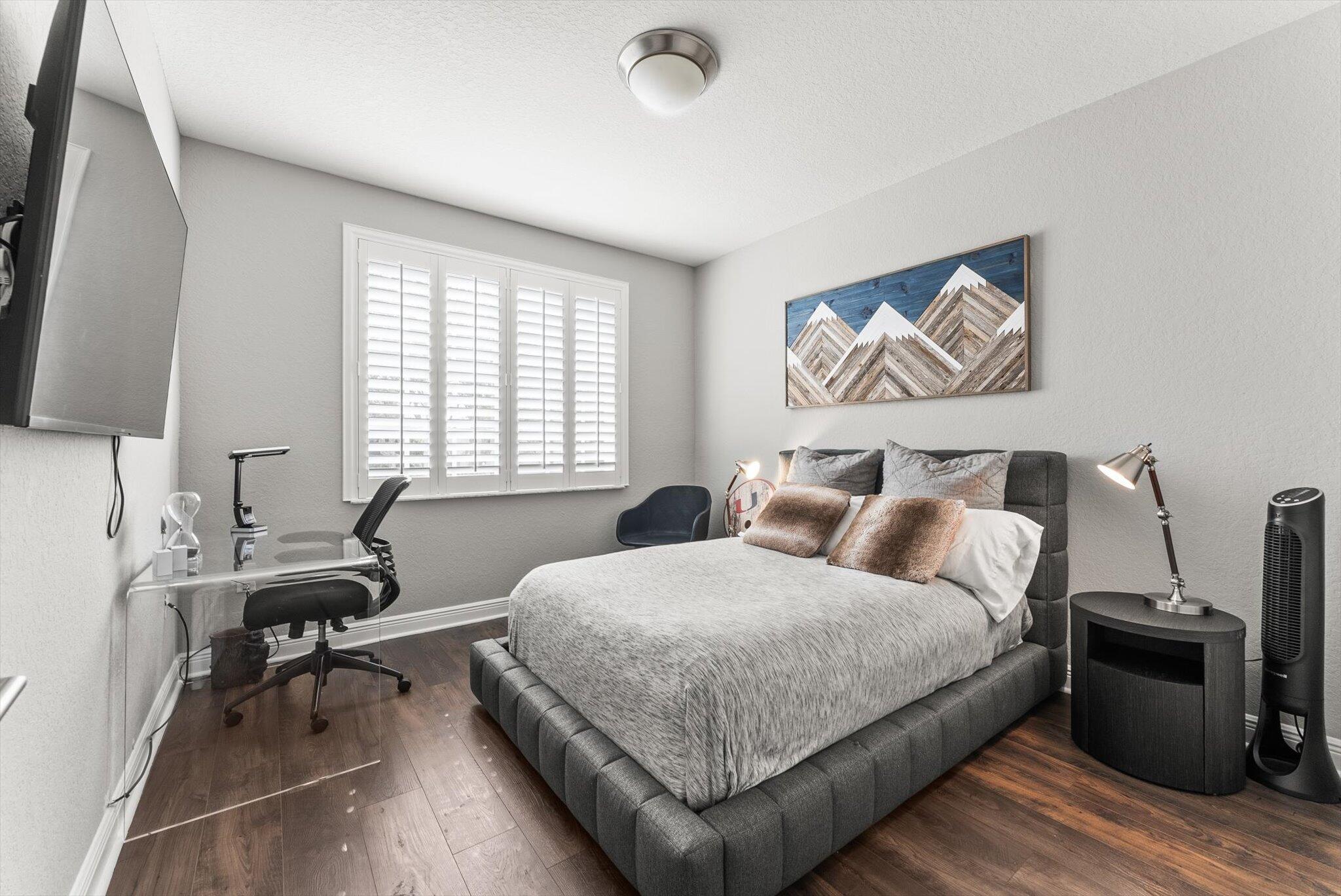 19335 Skyridge Circle