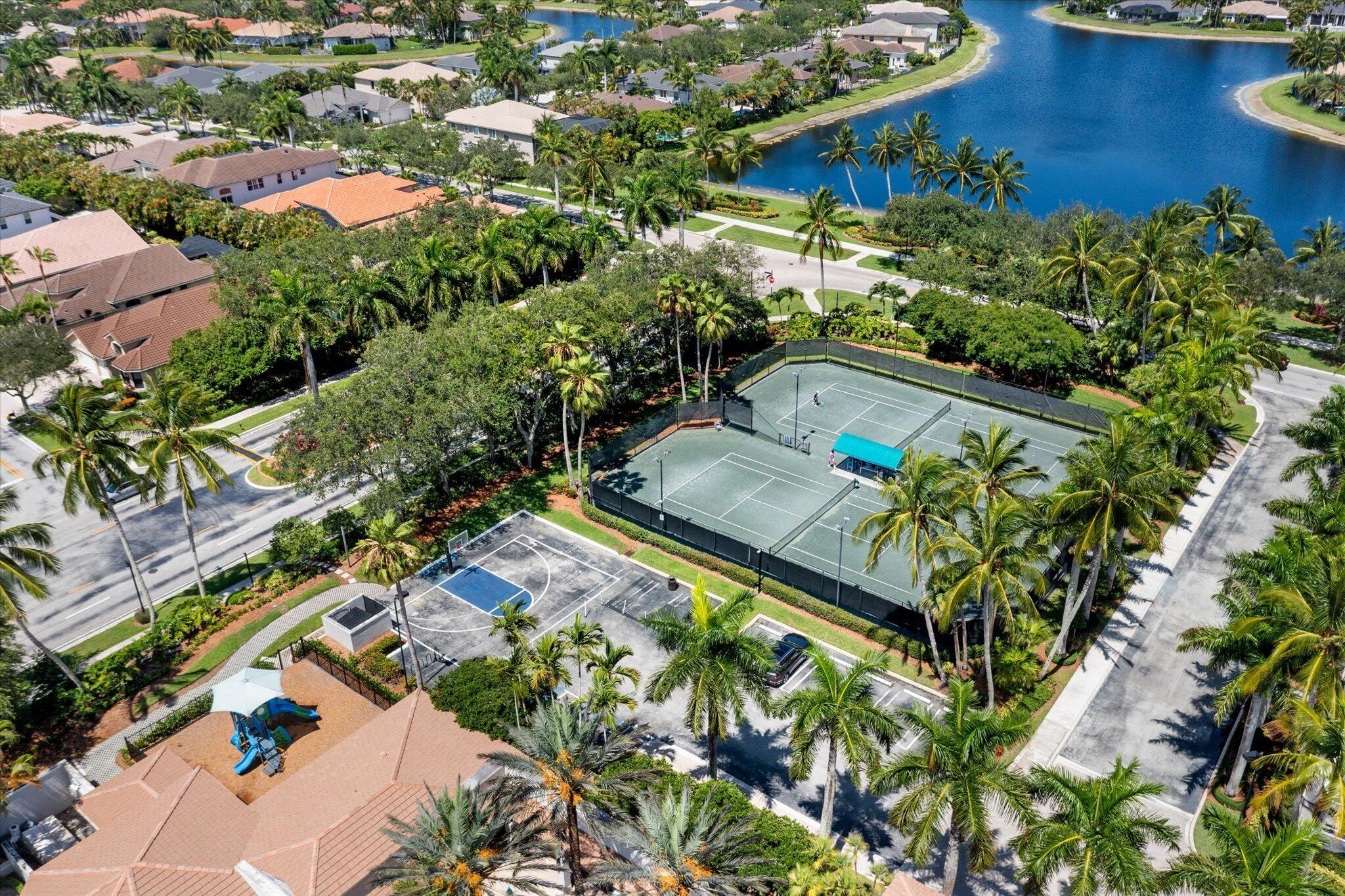 19335 Skyridge Circle