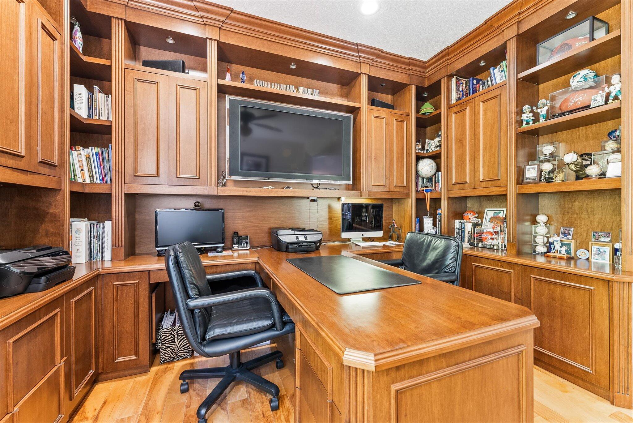 19335 Skyridge Circle