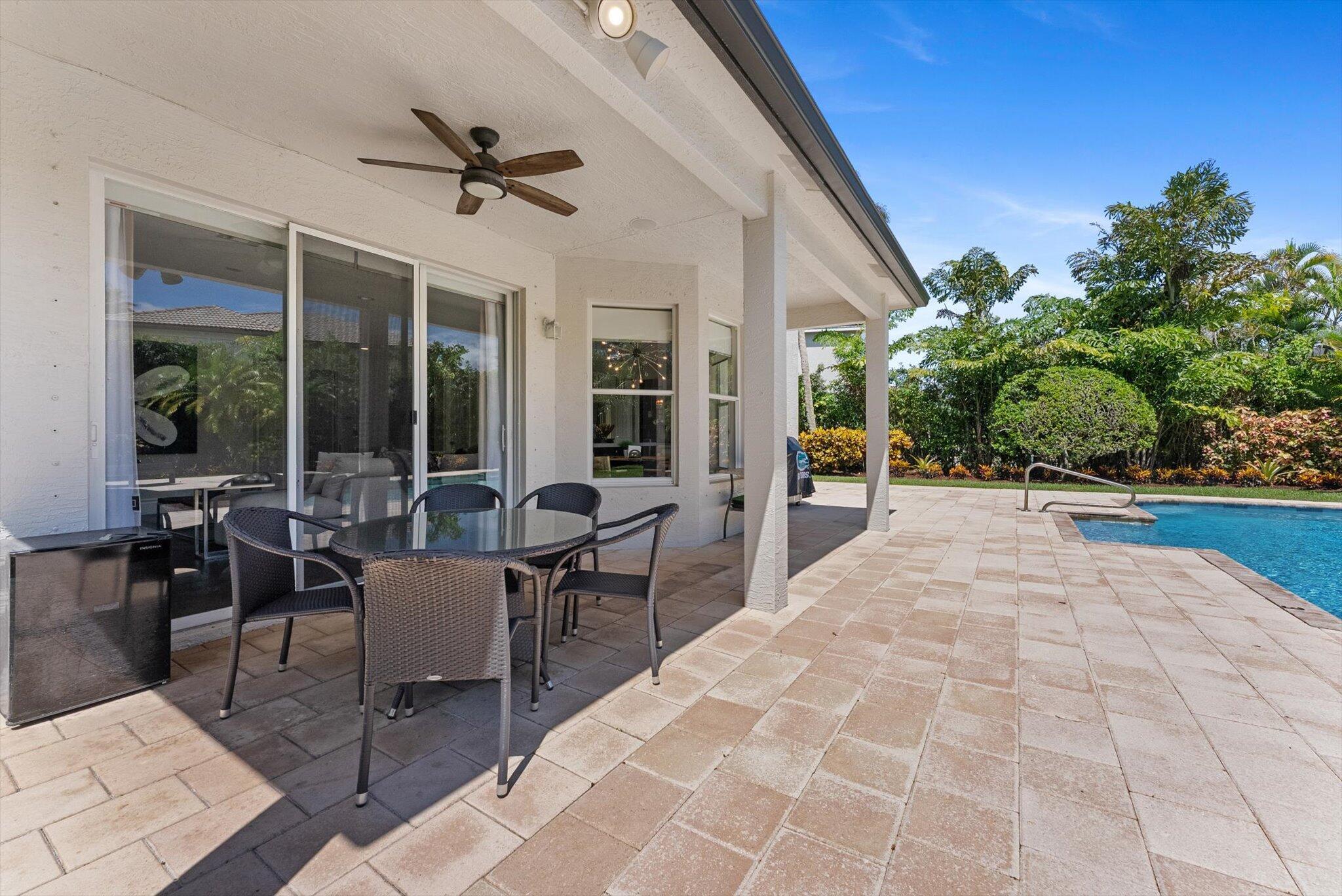 19335 Skyridge Circle