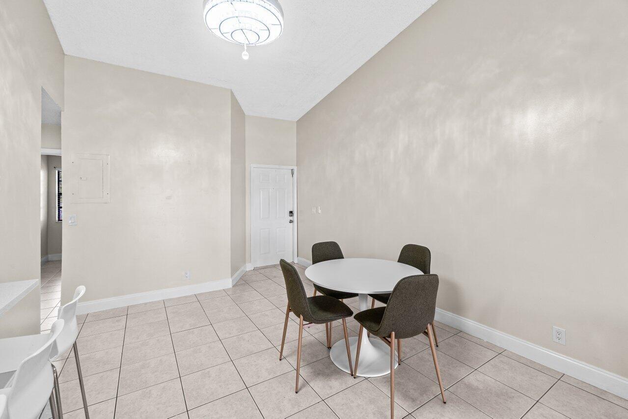 3190 Leewood Terrace L202