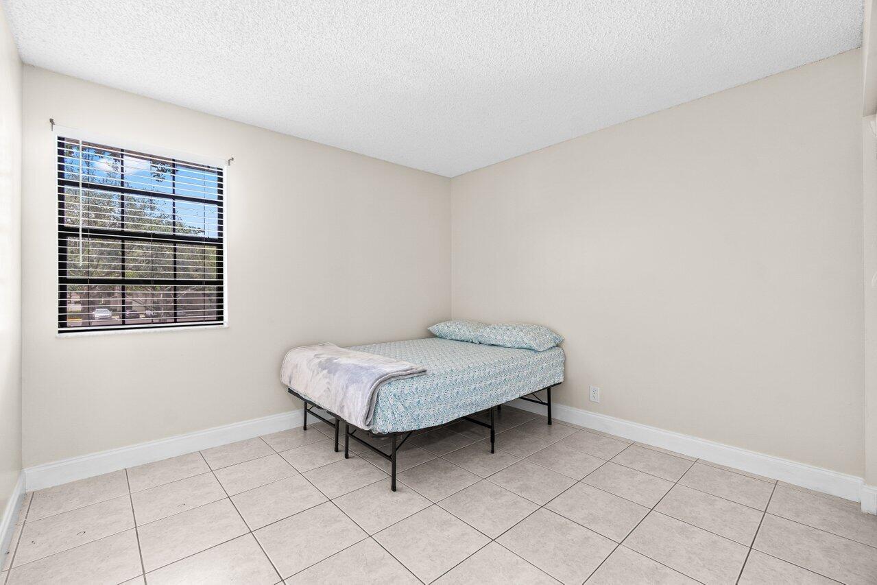 3190 Leewood Terrace L202