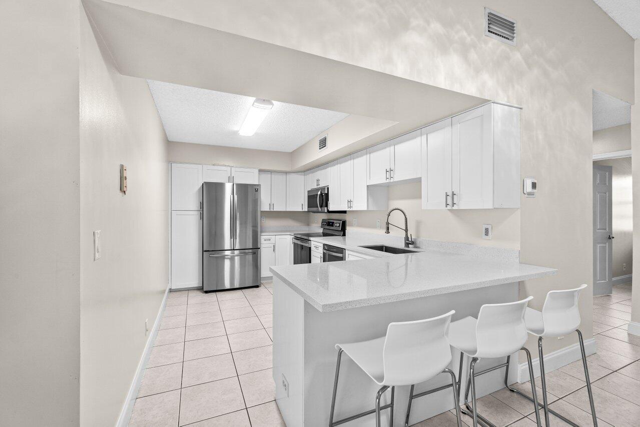 3190 Leewood Terrace L202