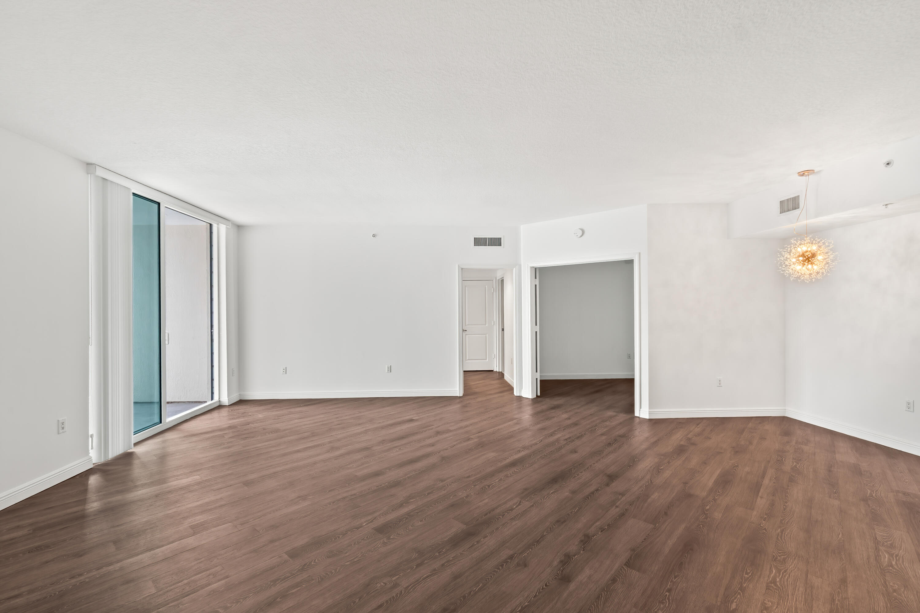 350 N Federal Highway 609