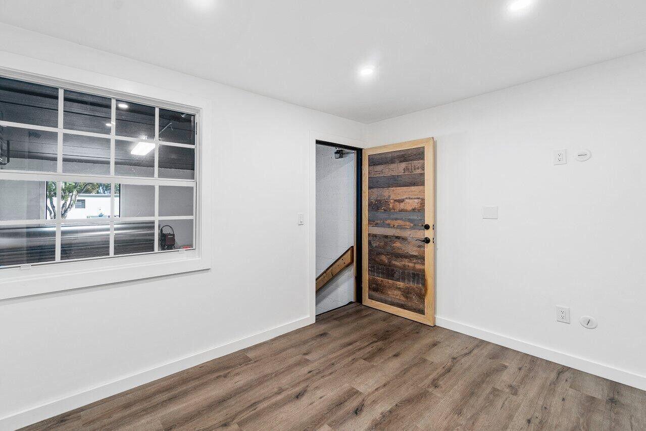 1771 Blount Road 209