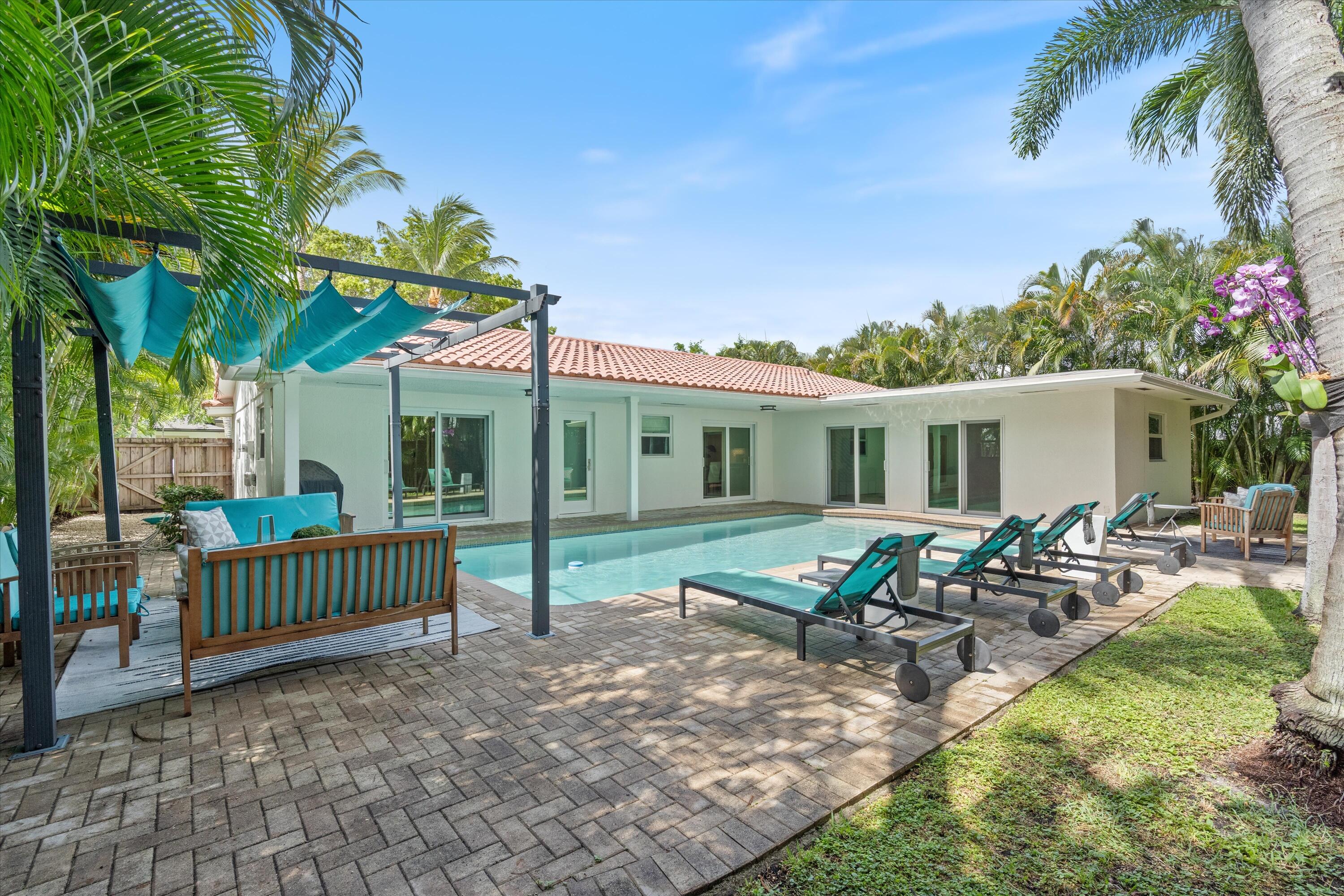 211 NW 17th Street