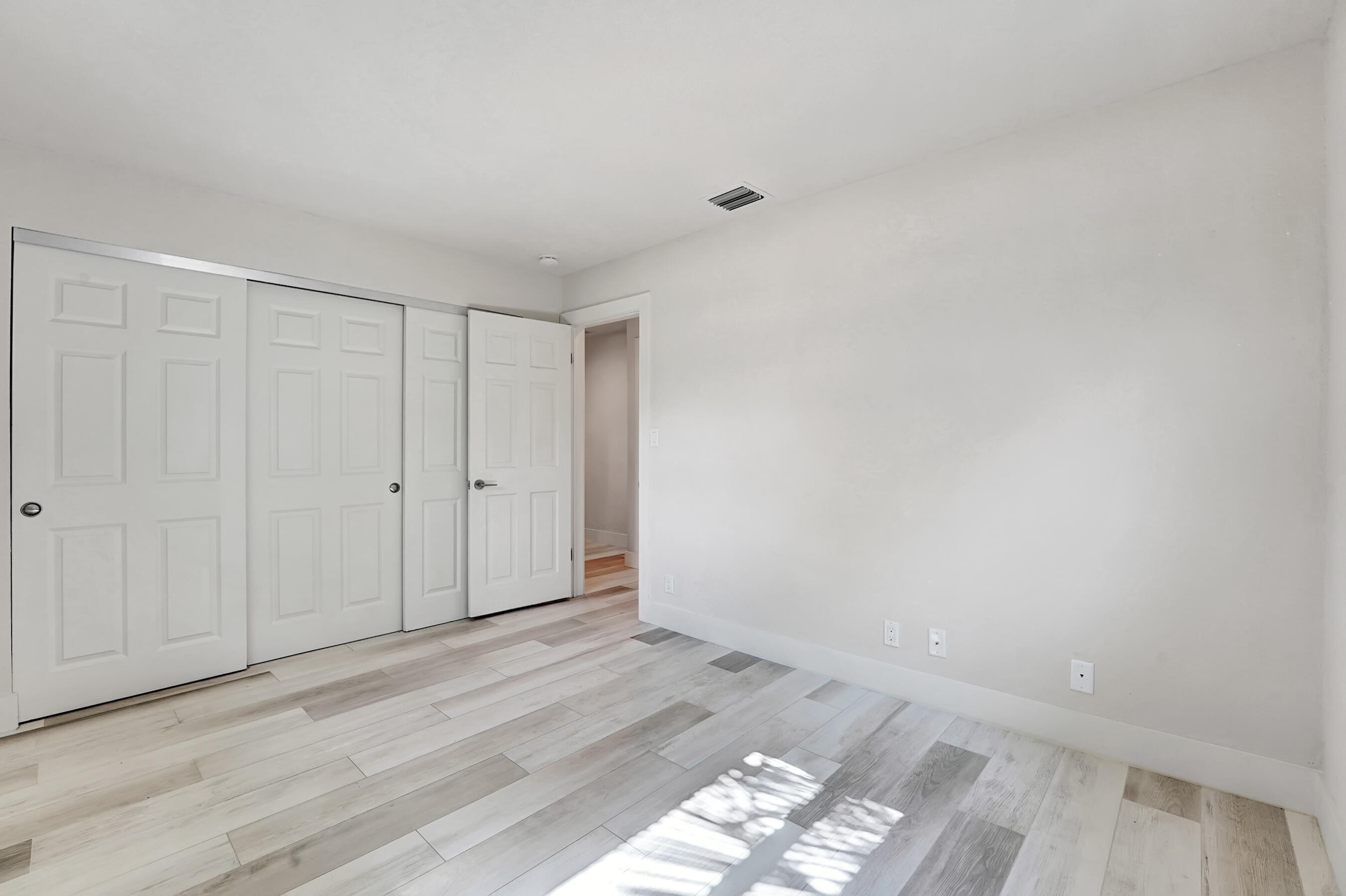 211 NW 17th Street