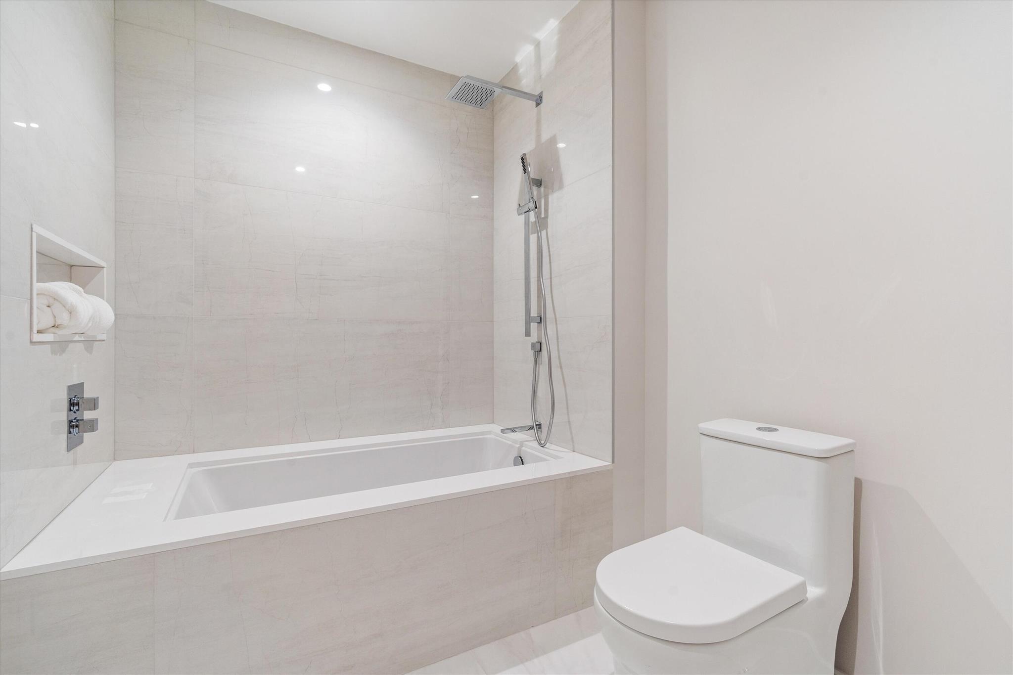 220 SE Mizner Boulevard 512