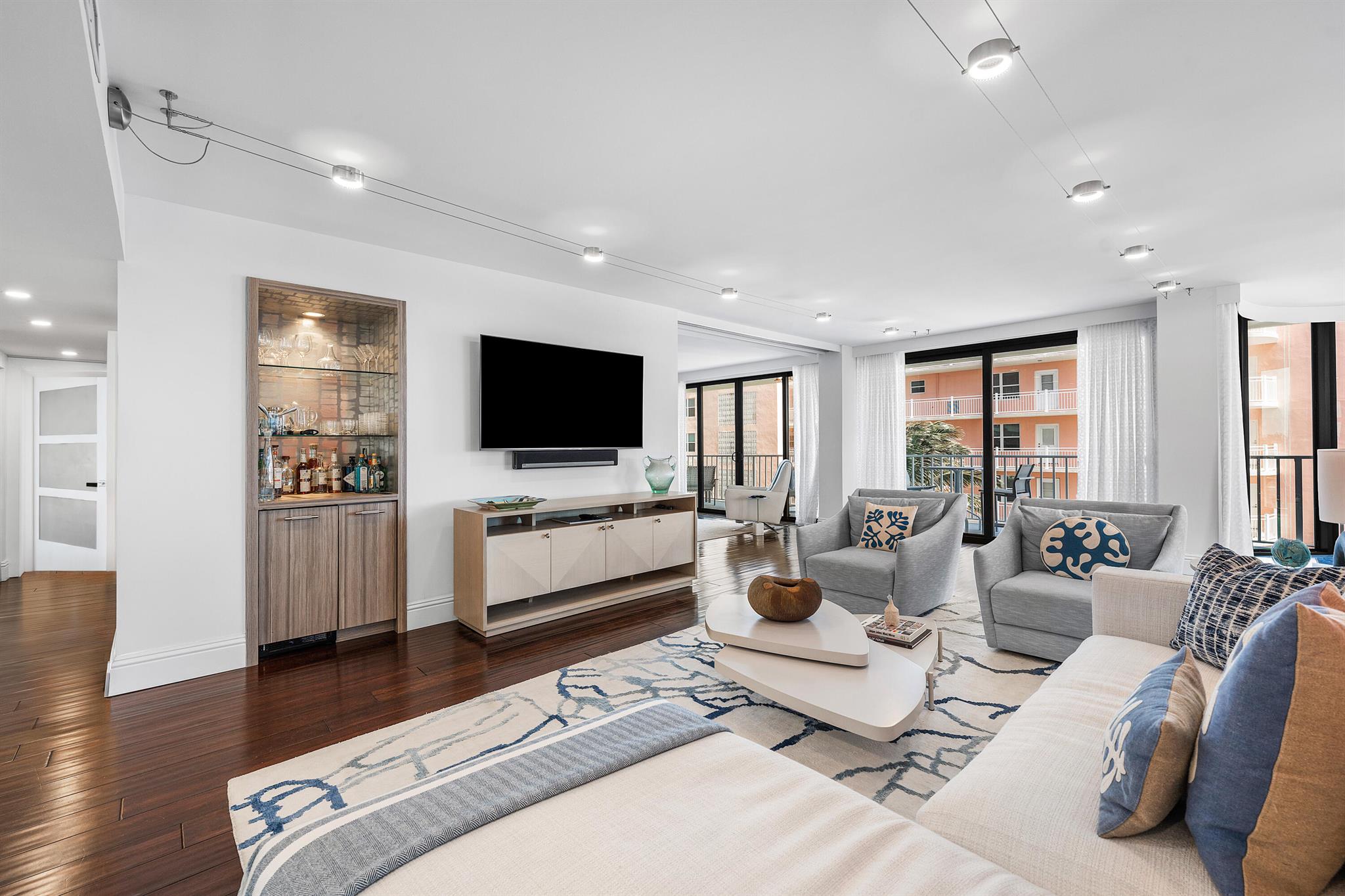 2917 S Ocean Boulevard 505