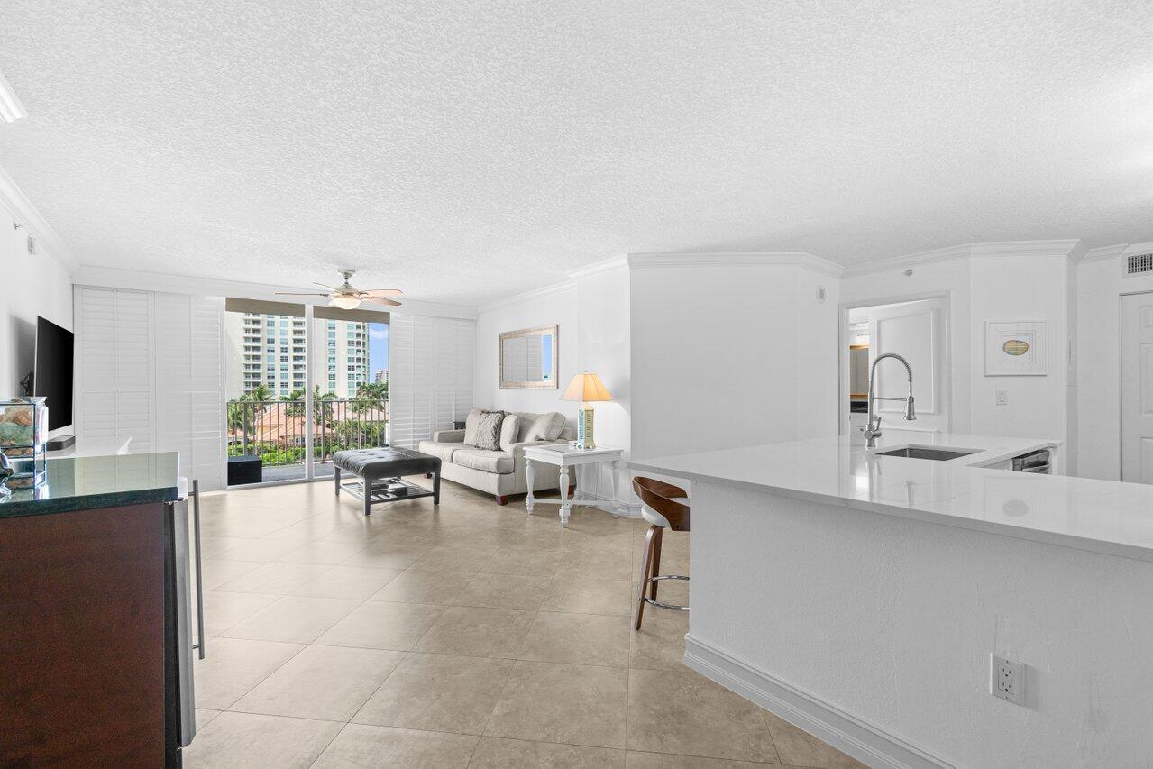 3606 S Ocean Boulevard 604