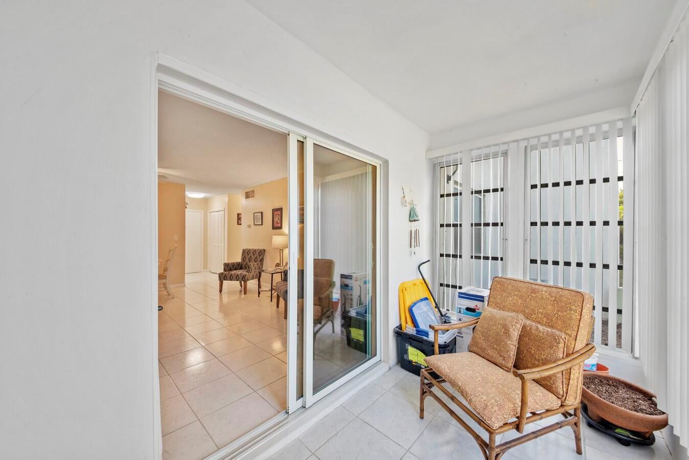 1111 Lake Terrace 105