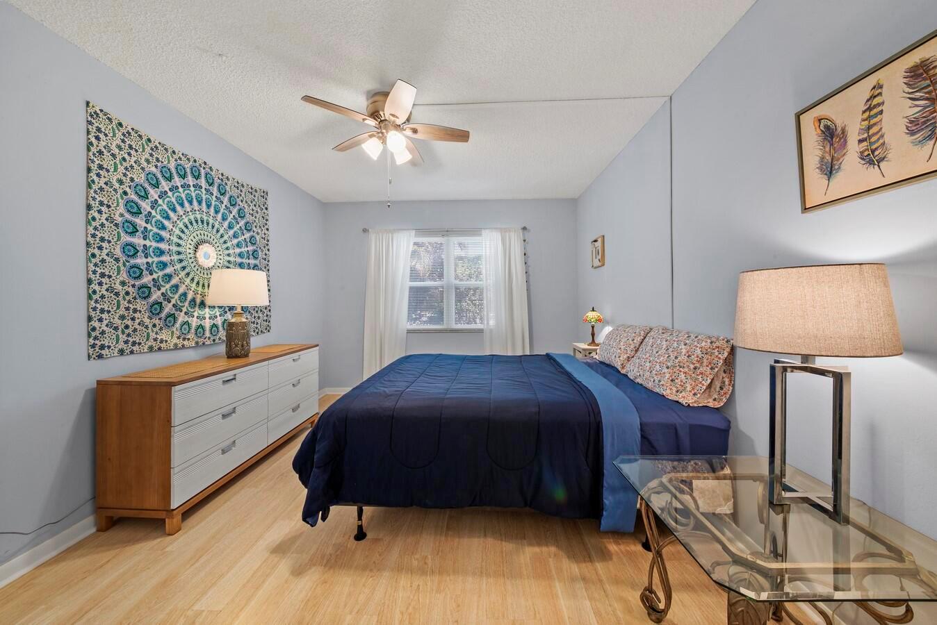 1111 Lake Terrace 105