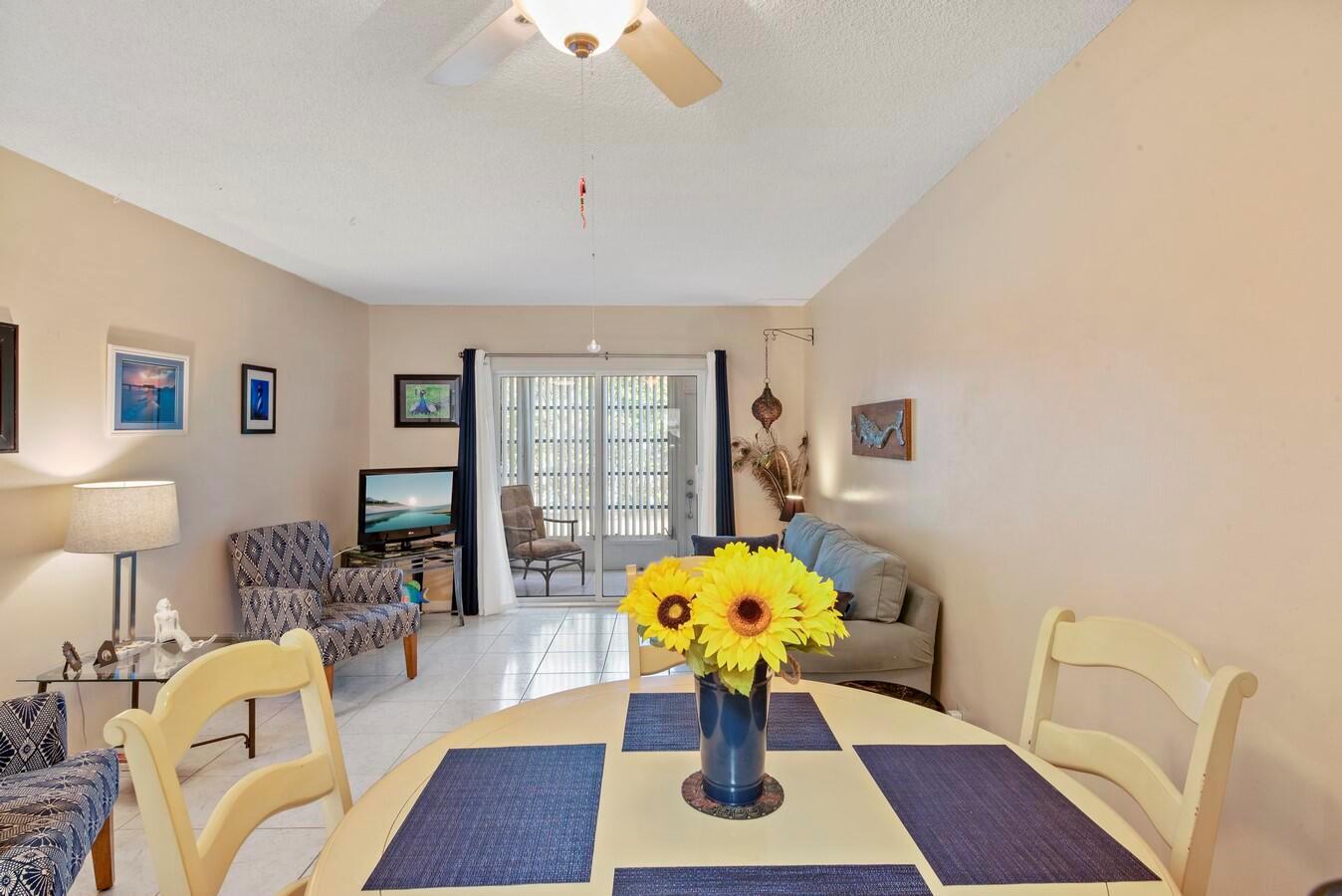 1111 Lake Terrace 105