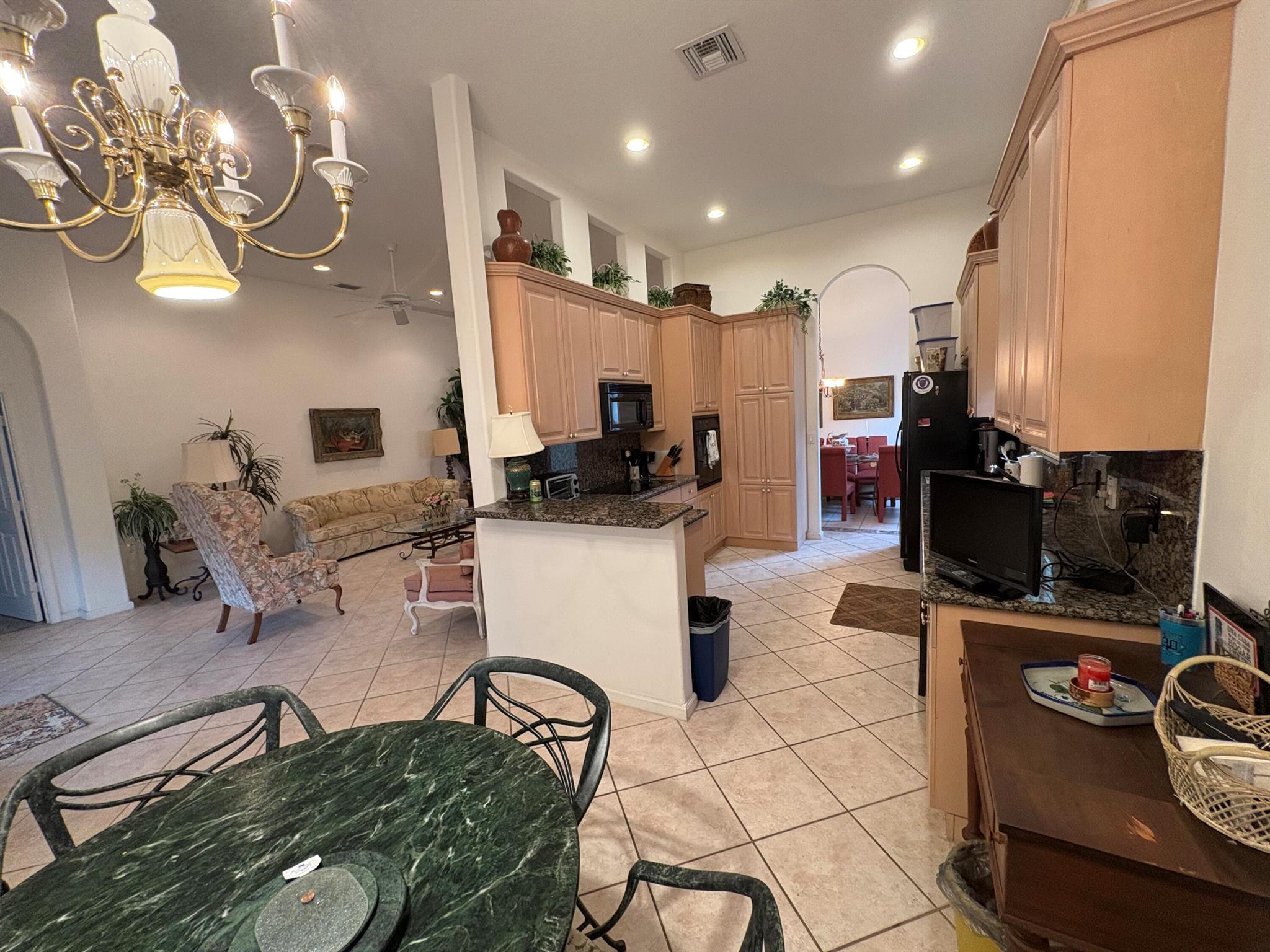 15869 Vivanco Street