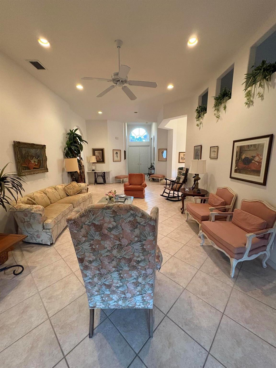 15869 Vivanco Street