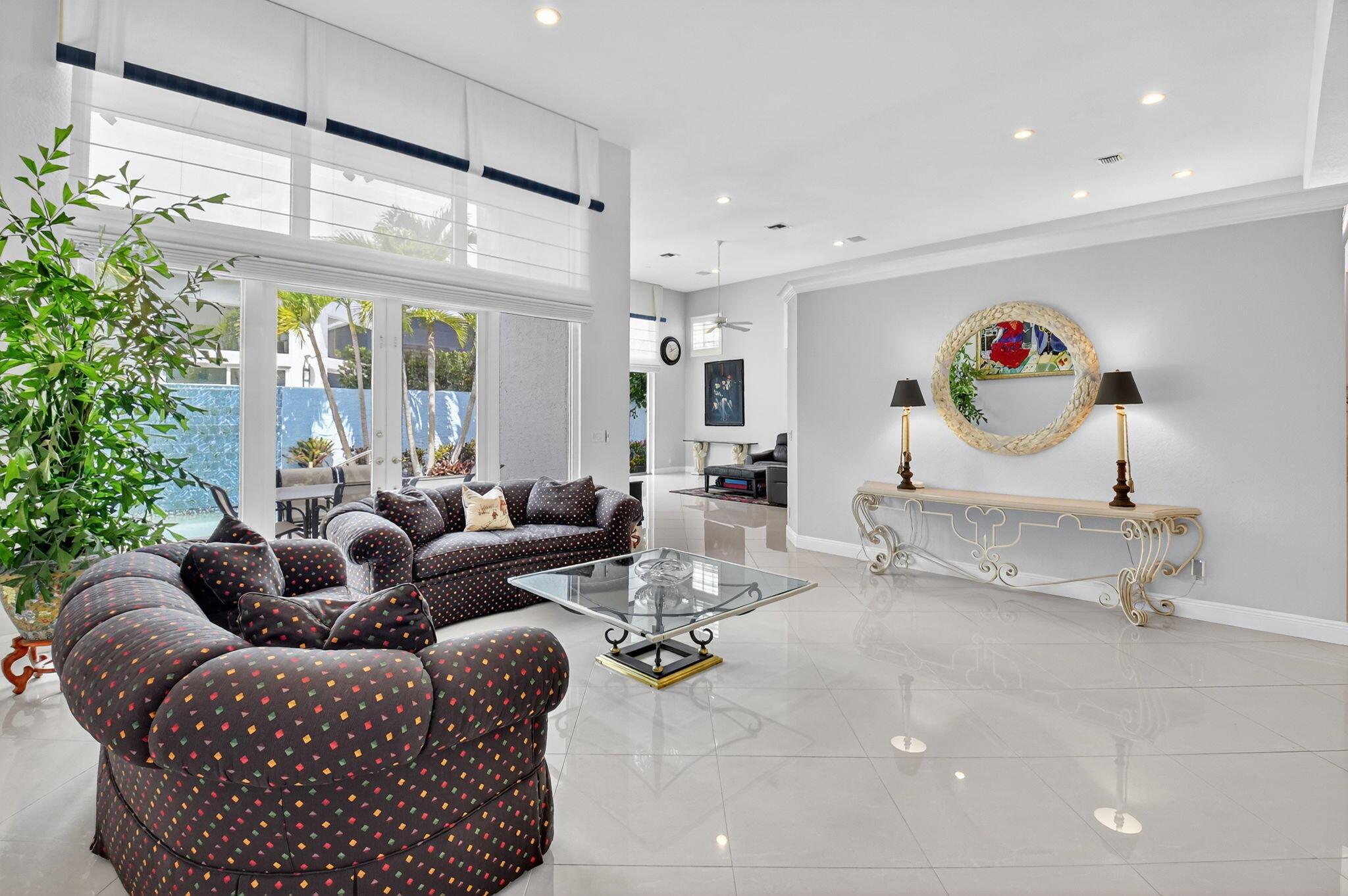 6535 NW Somerset Court