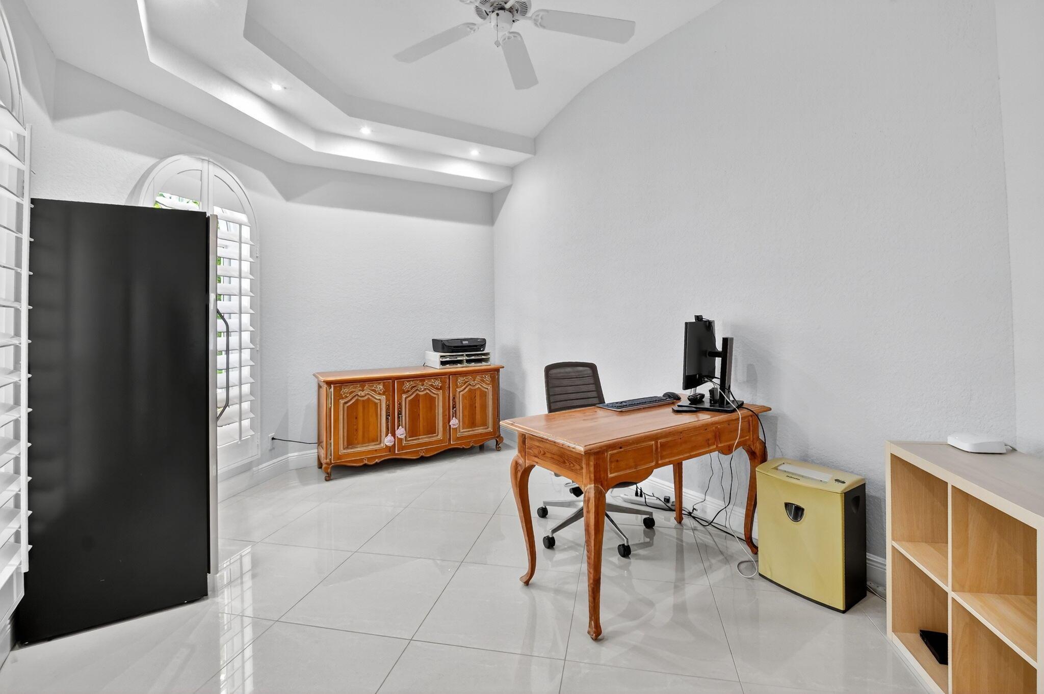 6535 NW Somerset Court