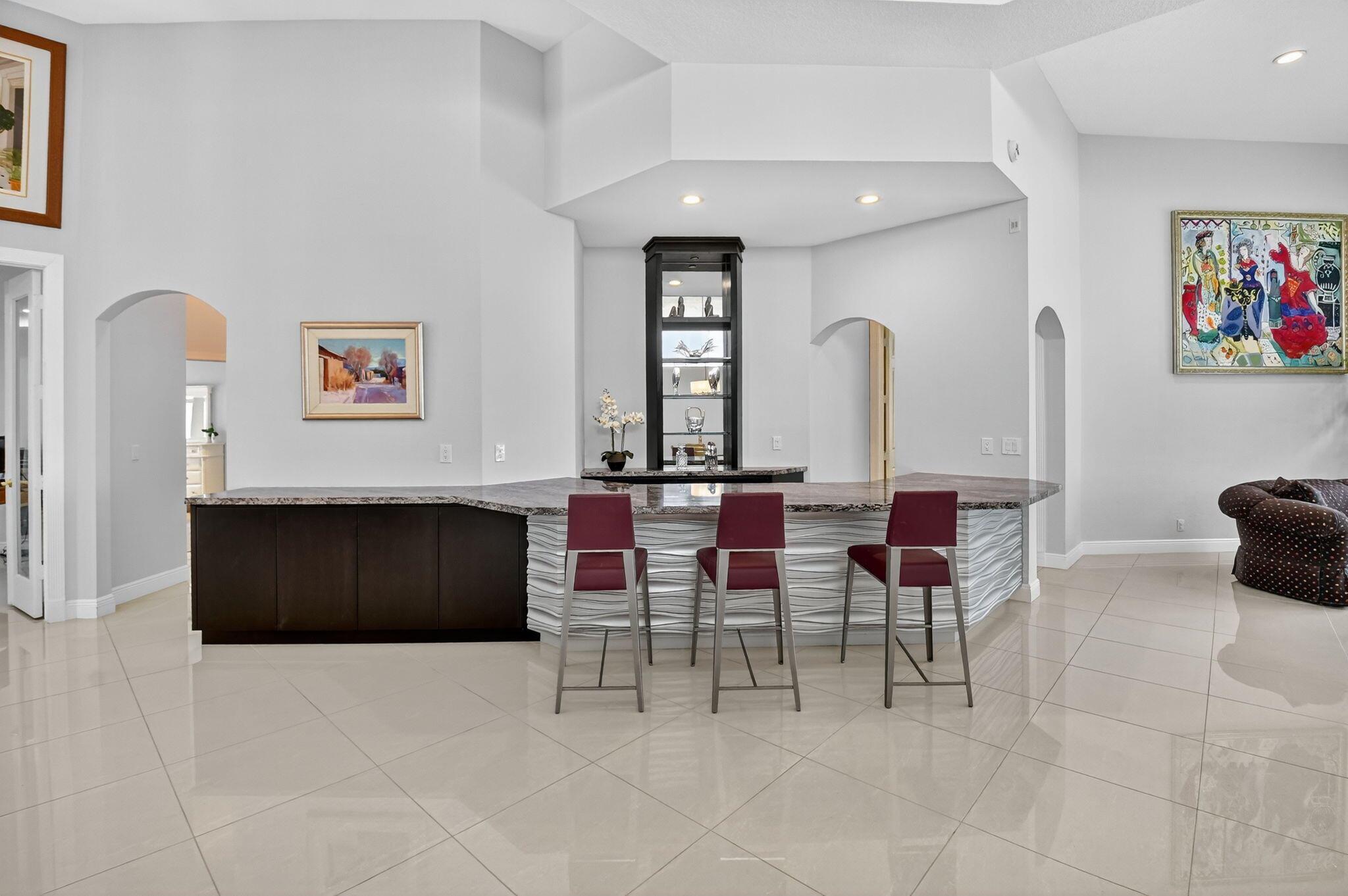 6535 NW Somerset Court