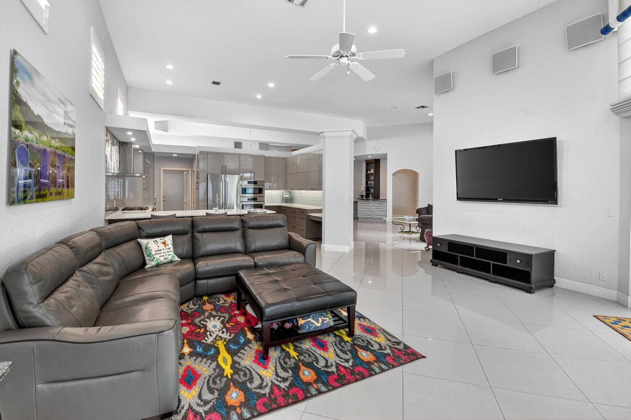 6535 NW Somerset Court