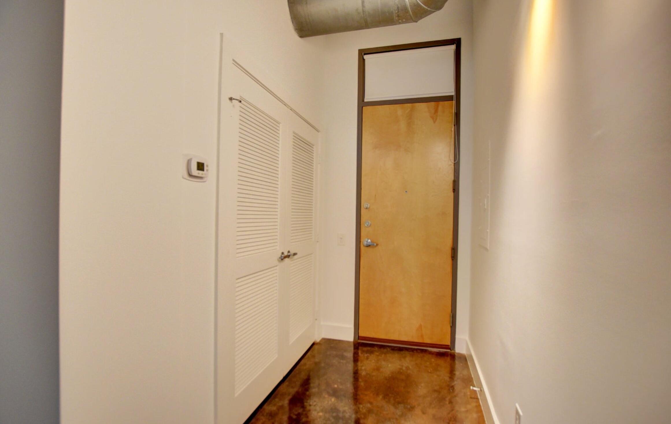 180 NE 4th Avenue 207