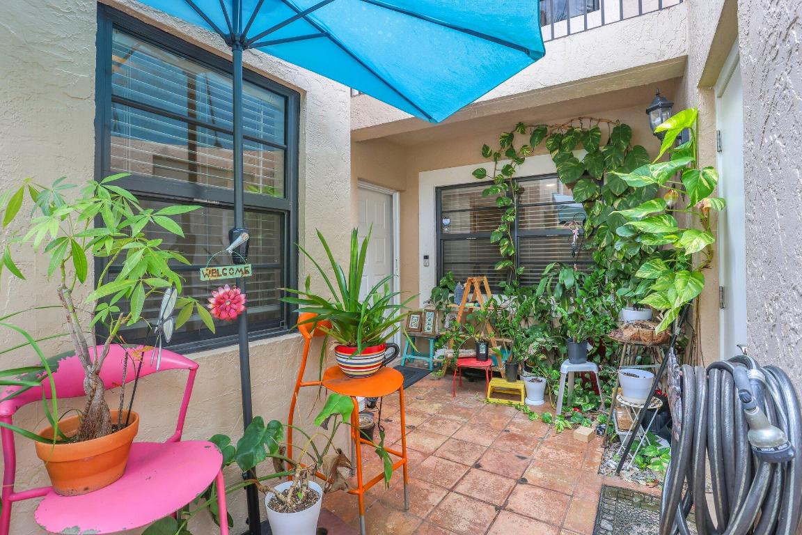 6630 Villa Sonrisa Drive 710, Boca Raton Unit: 710