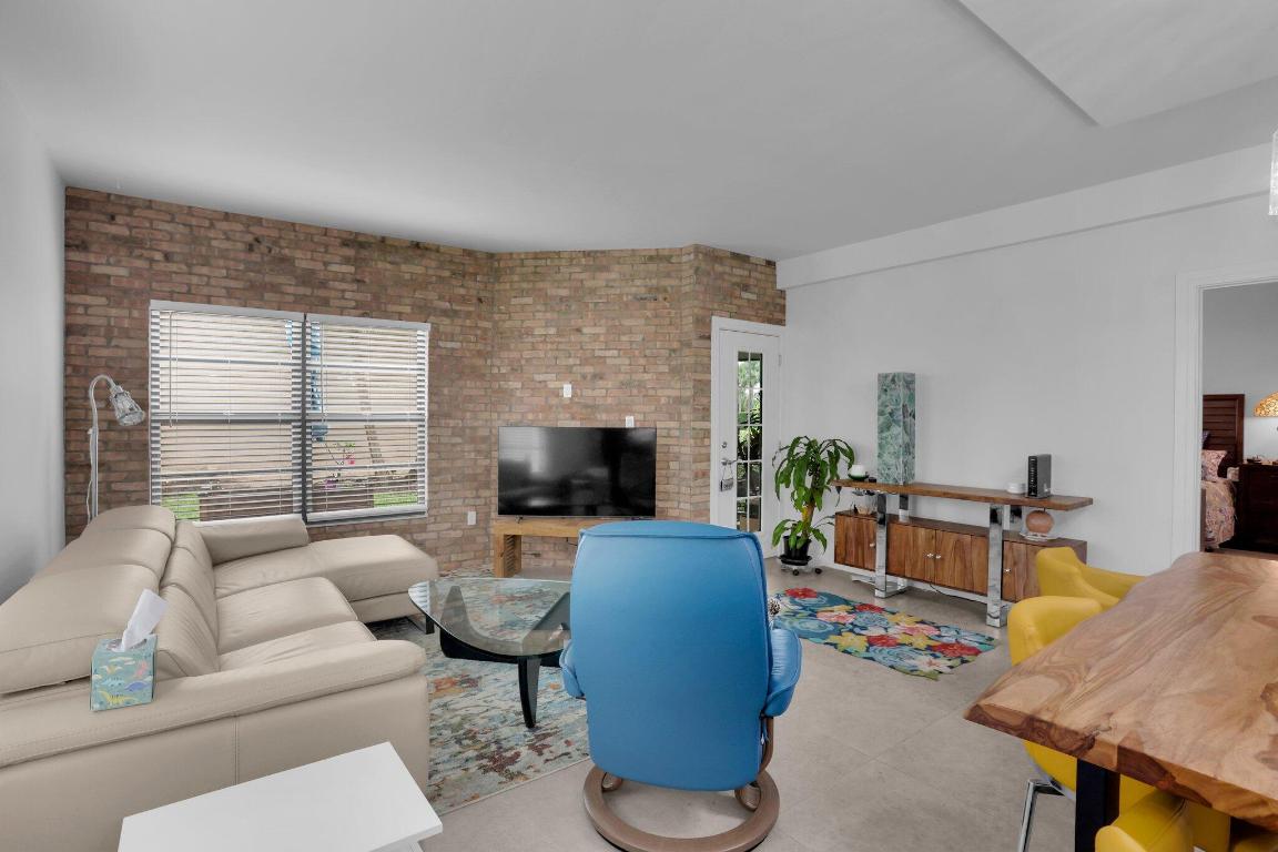 6630 Villa Sonrisa Drive 710, Boca Raton Unit: 710