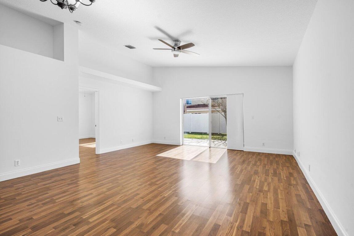 1214 SW 46 Way, Deerfield Beach