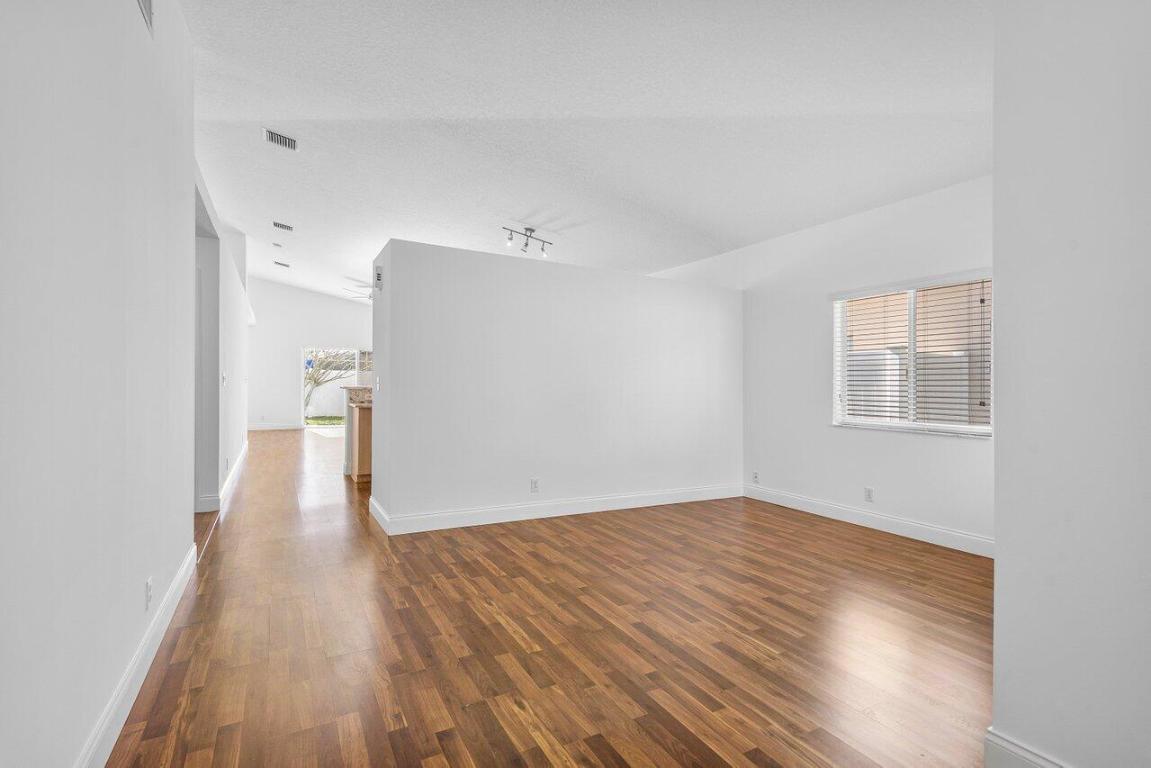 1214 SW 46 Way, Deerfield Beach