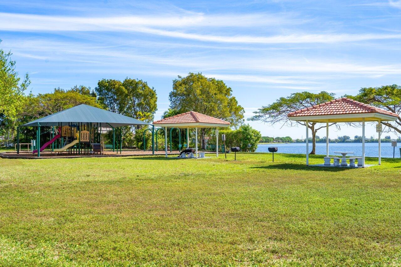 1214 SW 46 Way, Deerfield Beach