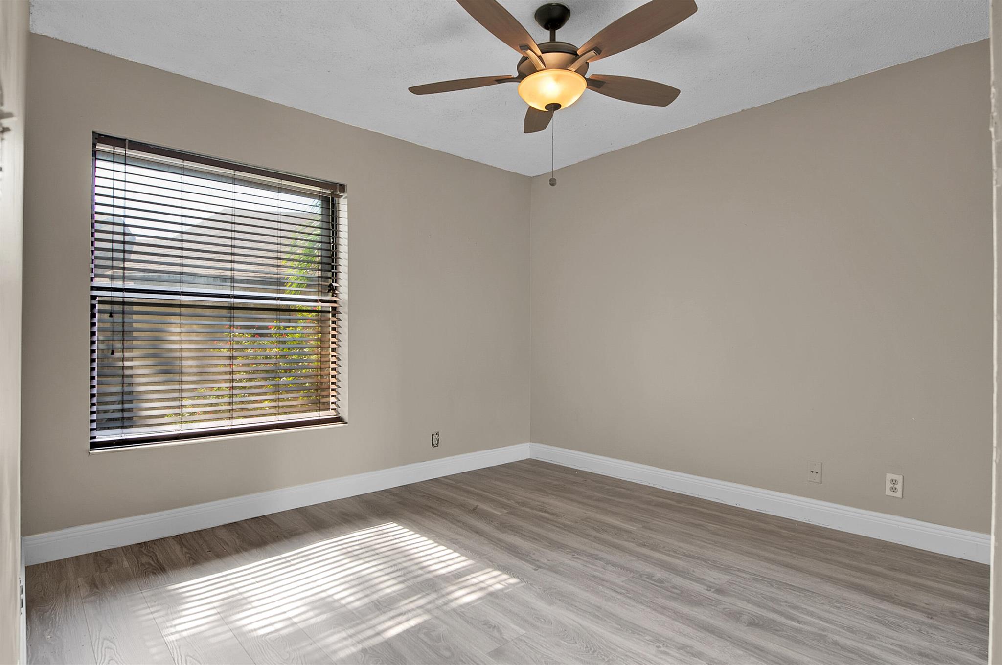 8553 Boca Glades Boulevard W G