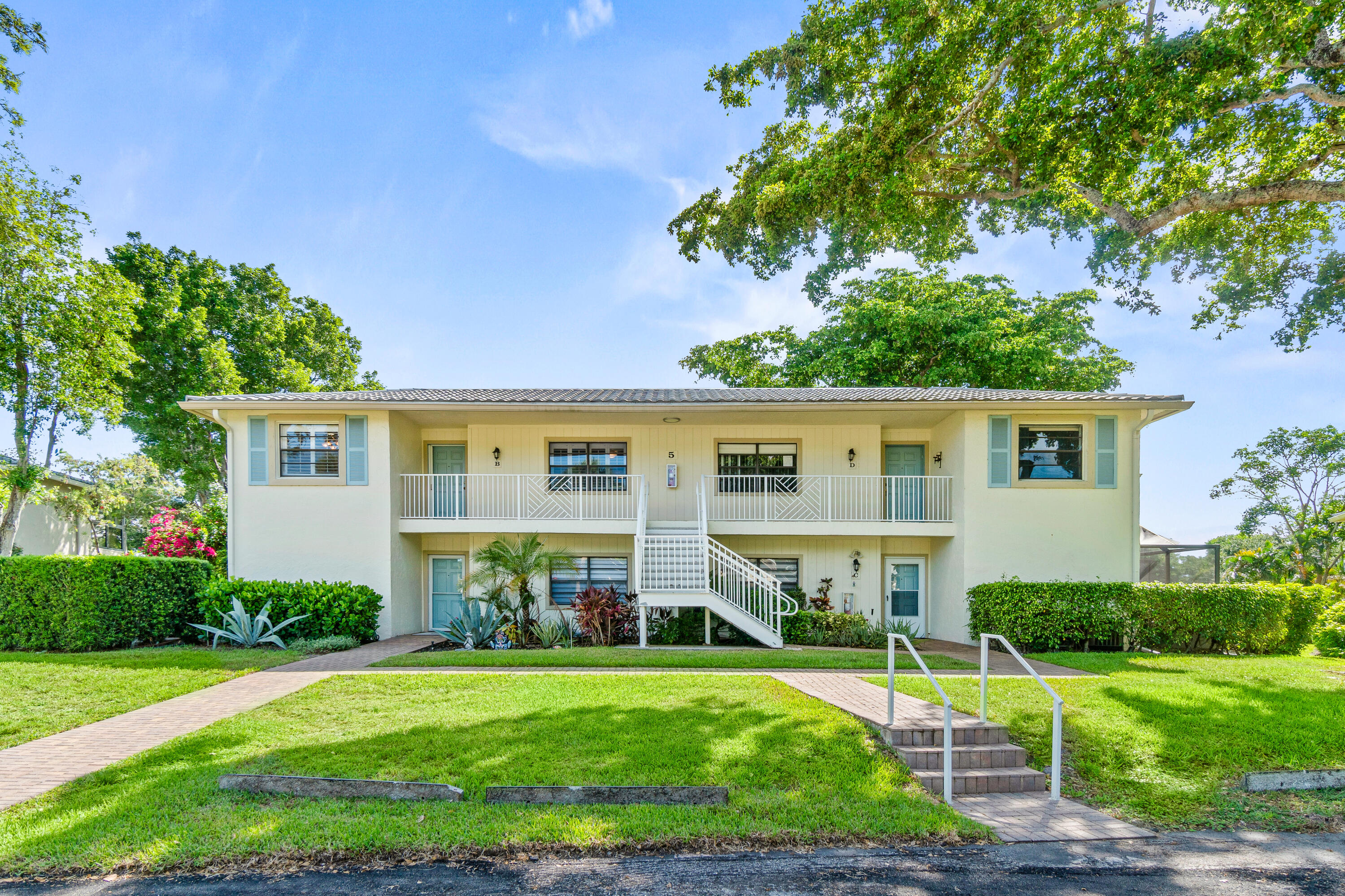 5 Westgate Lane B, Boynton Beach Unit: B