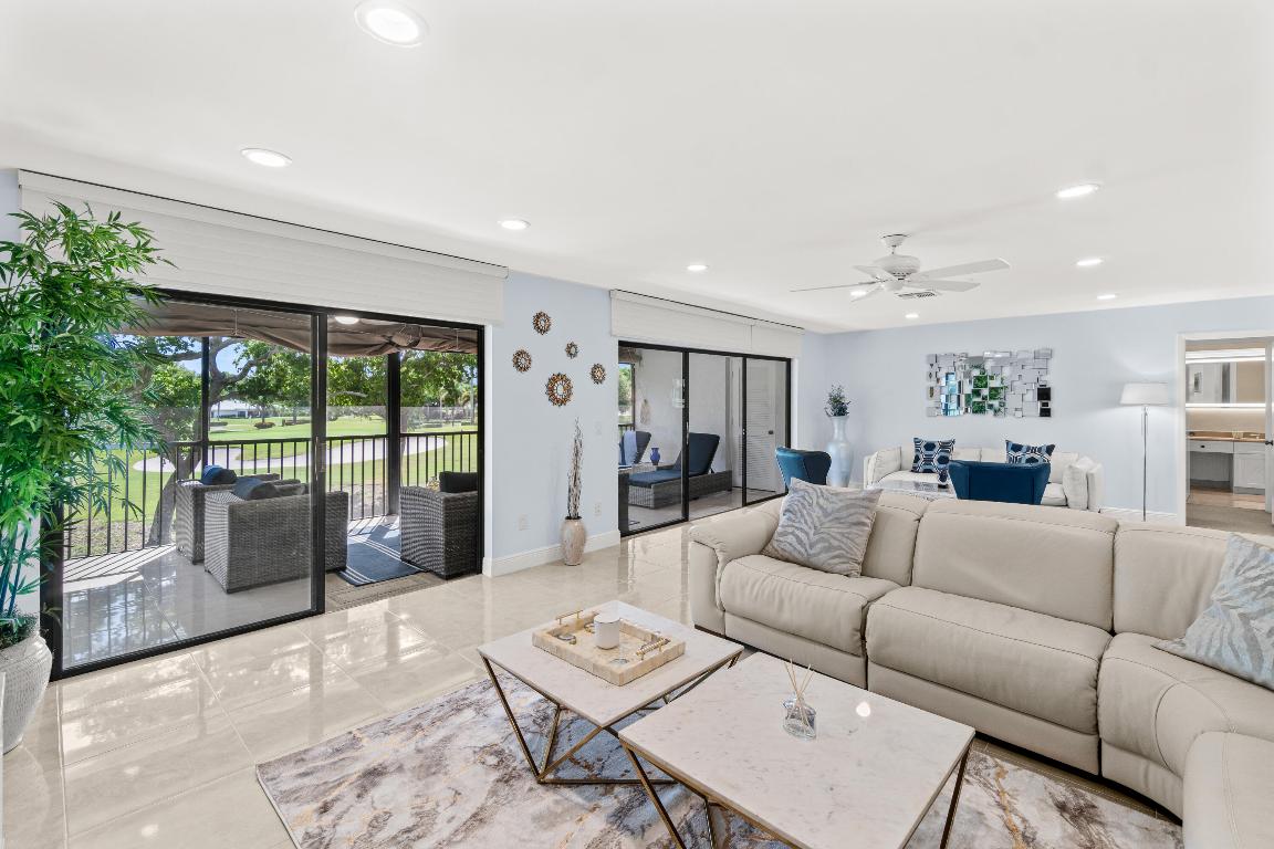 5 Westgate Lane B, Boynton Beach Unit: B