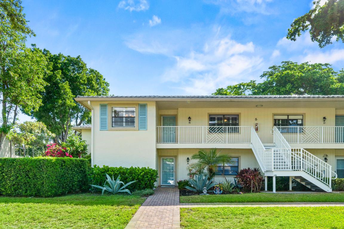 5 Westgate Lane B, Boynton Beach Unit: B